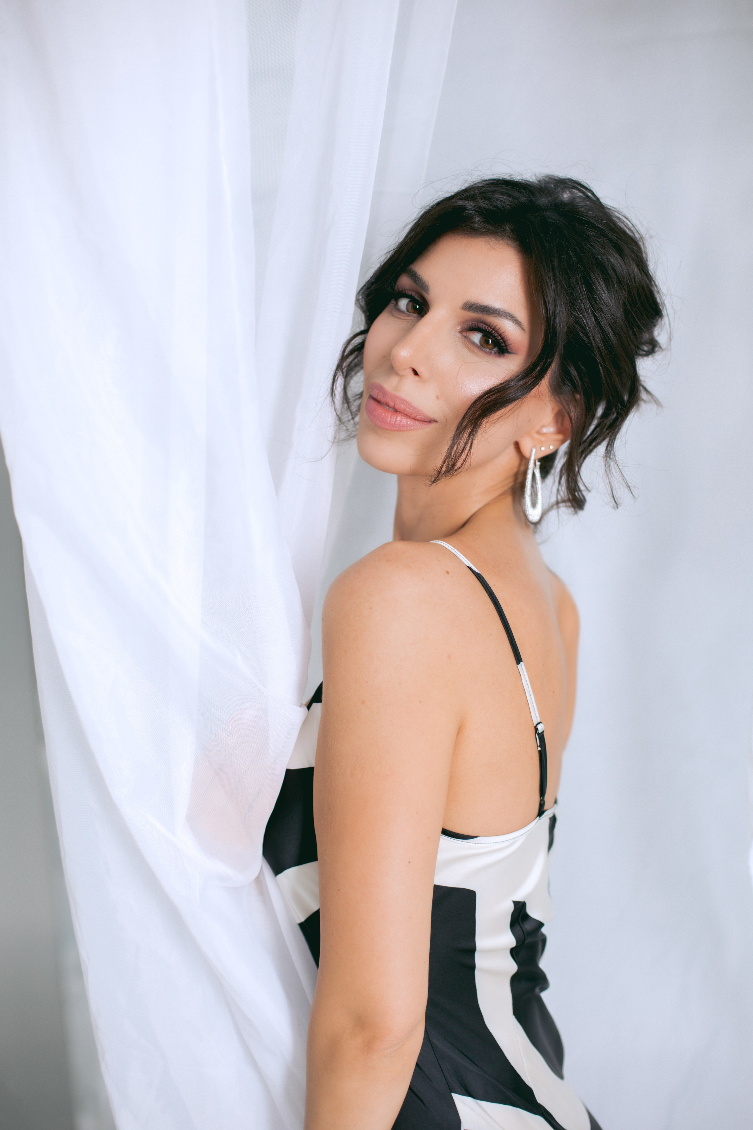 МАРИНЭ. Я фотограф из Москвы к Вашим услугам