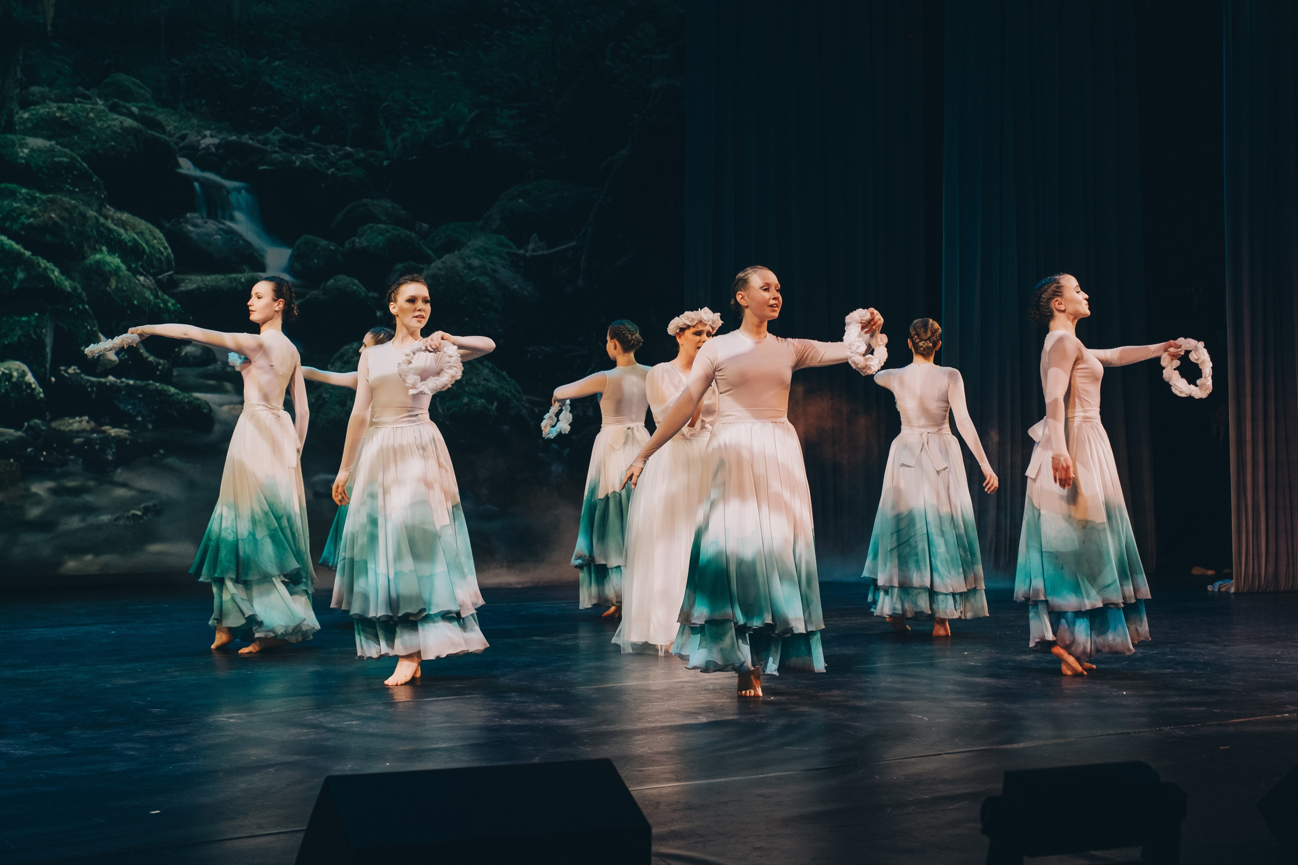 Танцевальный концерт. Фотограф в Иркутске Анна Мирошникова