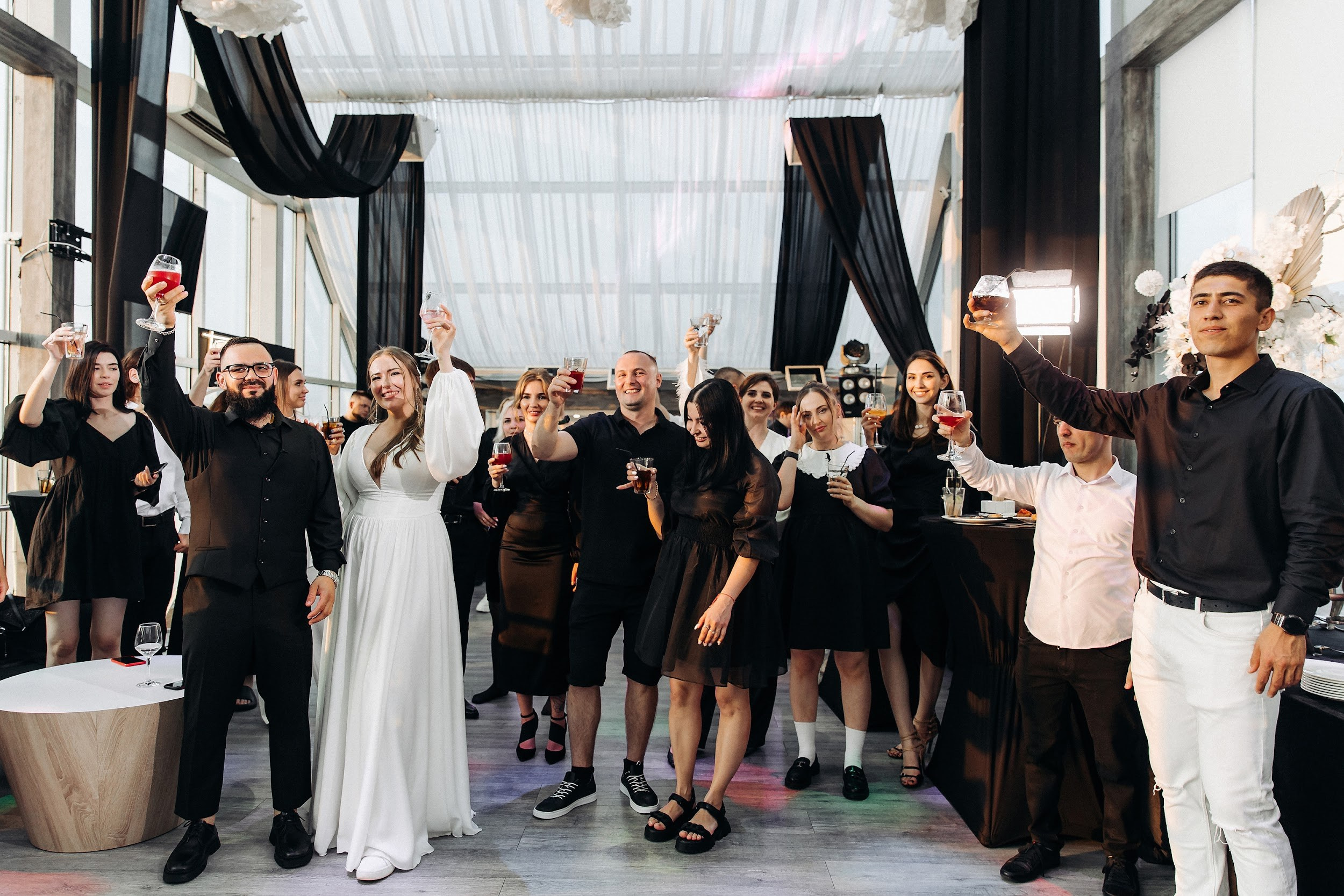 Kirill & Alyona. Шумега Василий — амбассадор вайбовых вечеринок