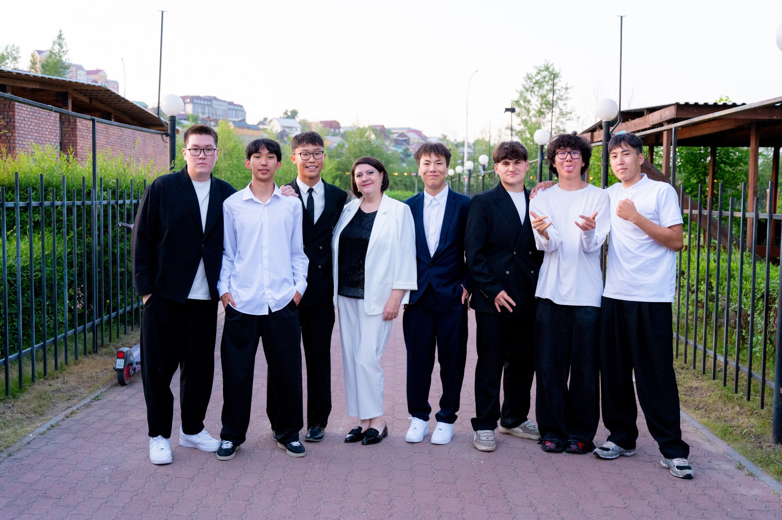 Выпускной 11 класс. Женский и семейный фотограф Елизова Оля г. Улан-Удэ