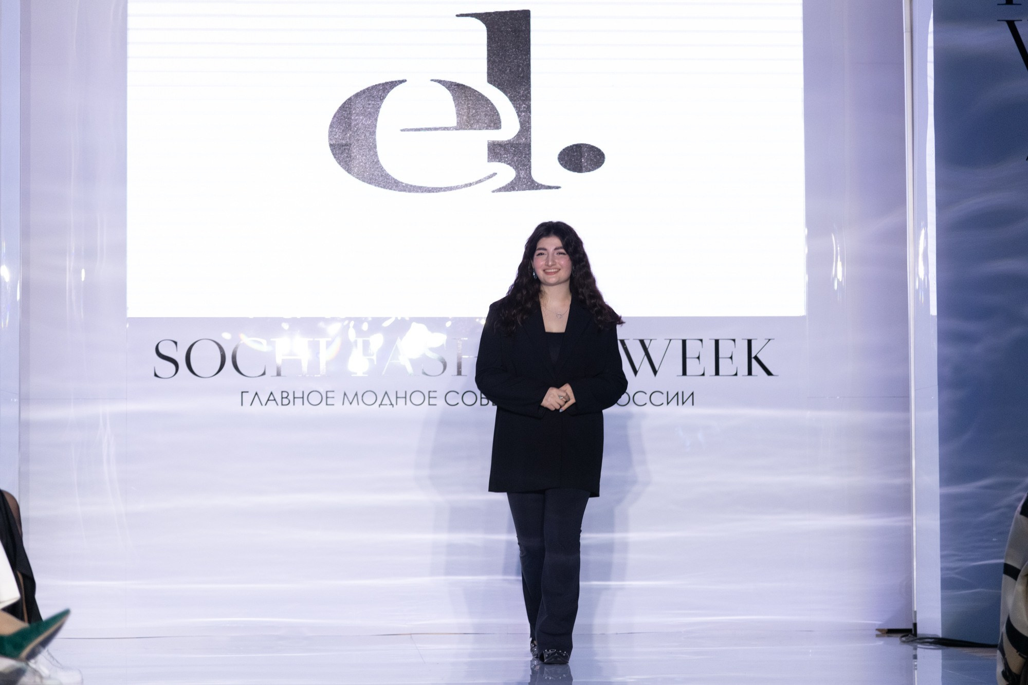 EL. / 23. Sakunov Photo