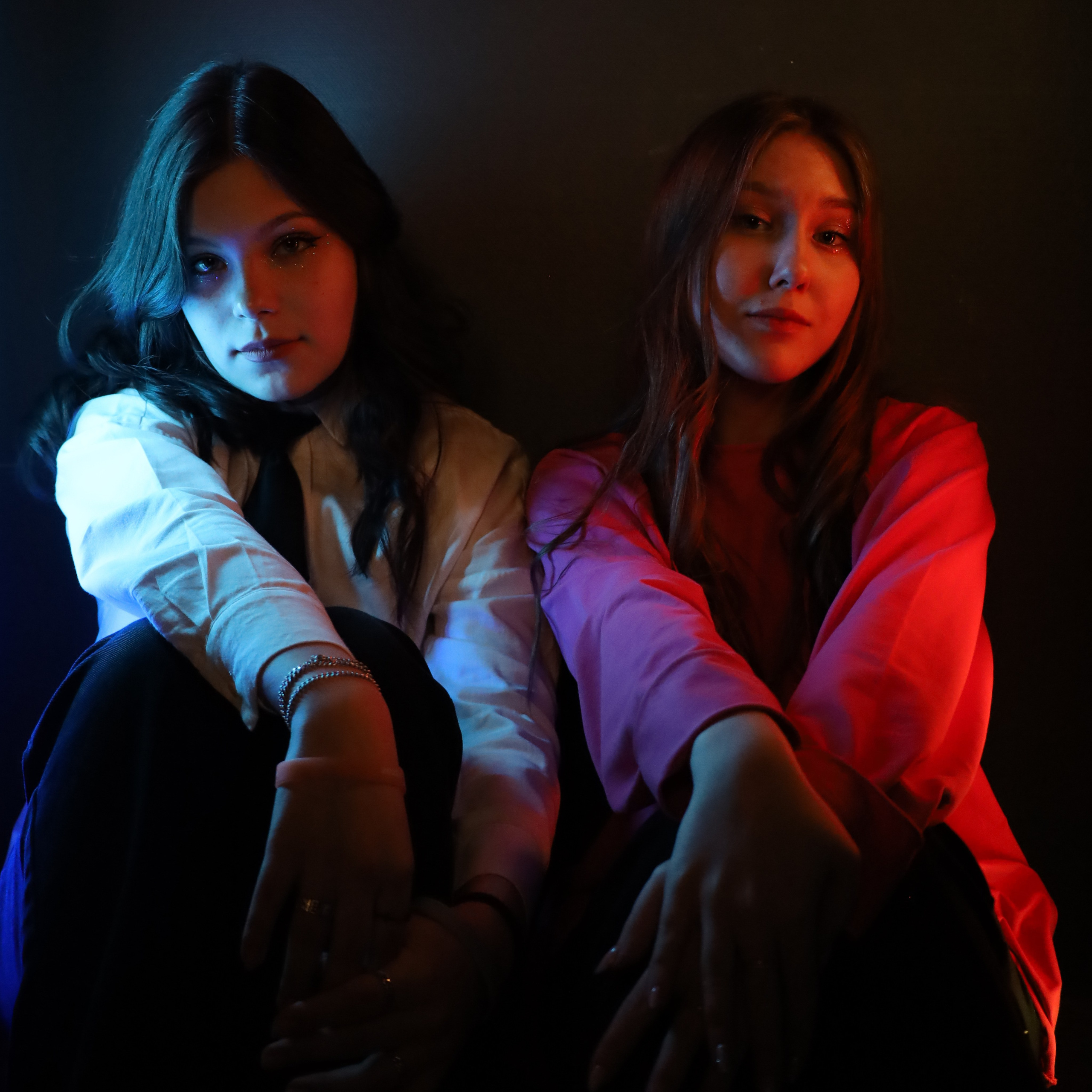 Настя и Саша