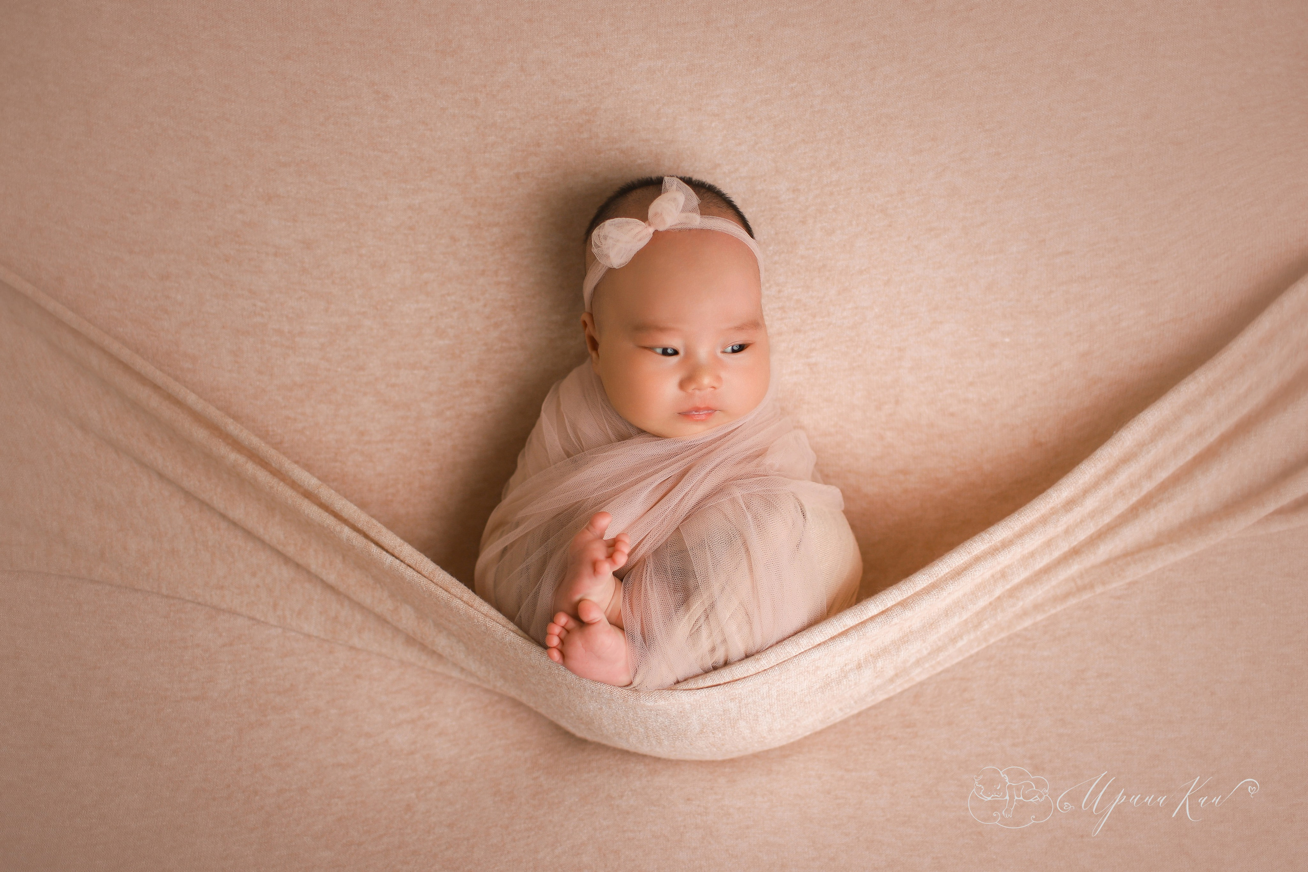 Новорожденная фотосессия для девочек. Ирина Кан Фотограф новорожденных в Екатеринбурге