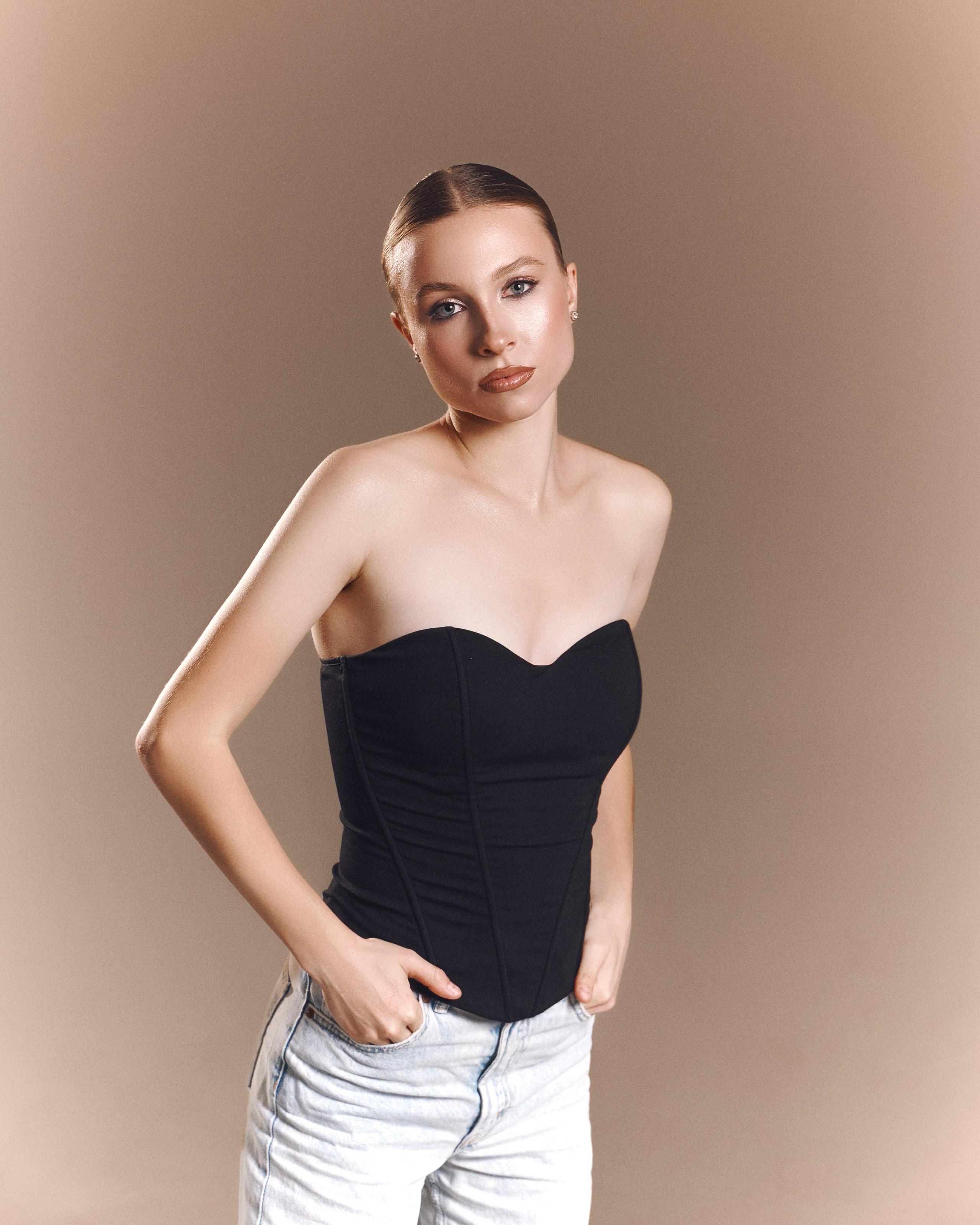 индивидуальная фотосессия, фотограф Минск, фотограф Ольга Шаповалова, фотосессия все включено, студийная съема, женский портрет Минск, съемка с готовым образом, стилизация съемки, фотосессия Минск, макияж для фотосессии Минск, прическа для фотосессии Минск 