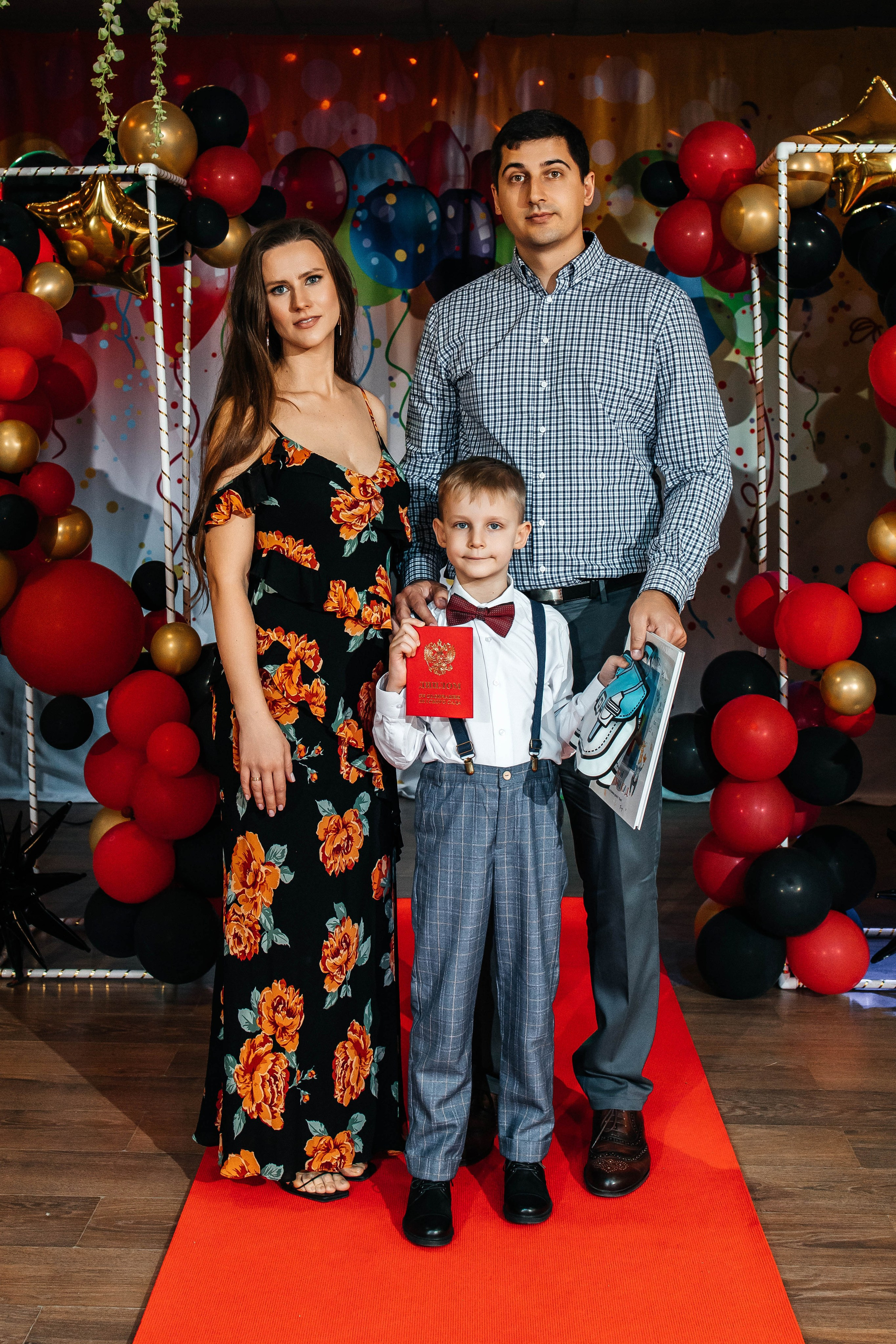 Выпускной в ЛИМПИК. Фотограф в Санкт-Петербурге Виктория Безверхая