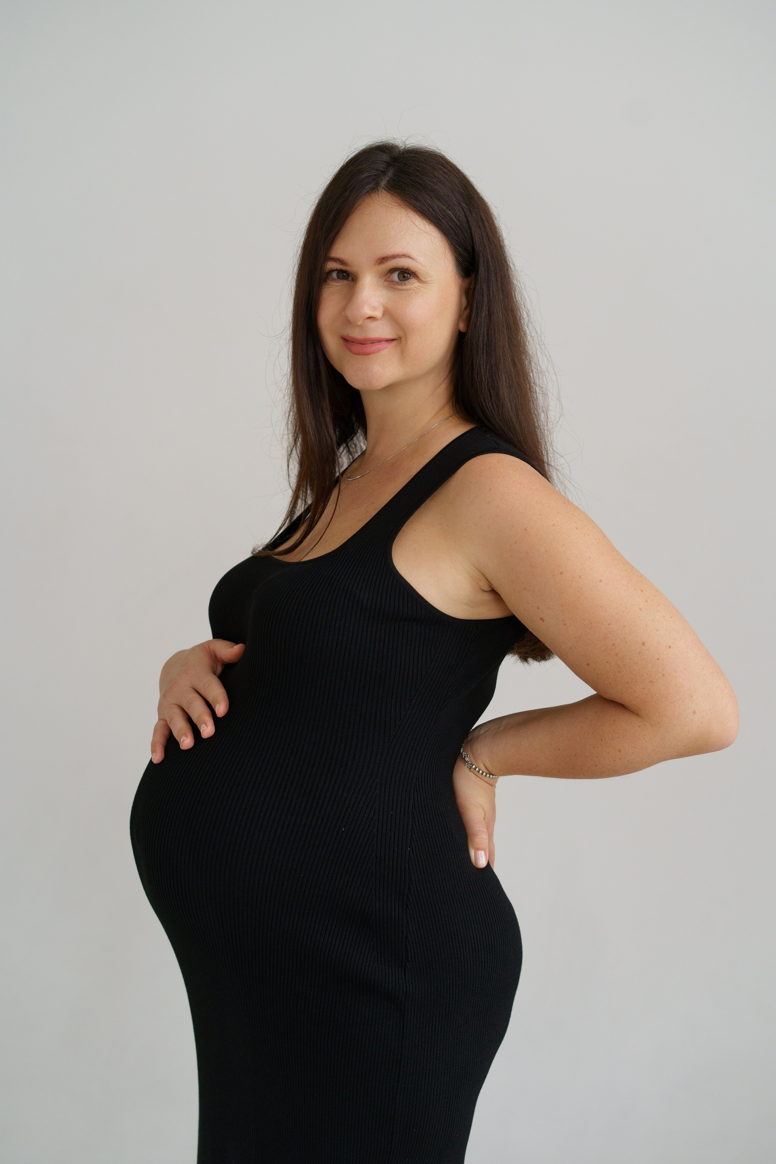 Оля, Настя, Кристина, Катя. Главная