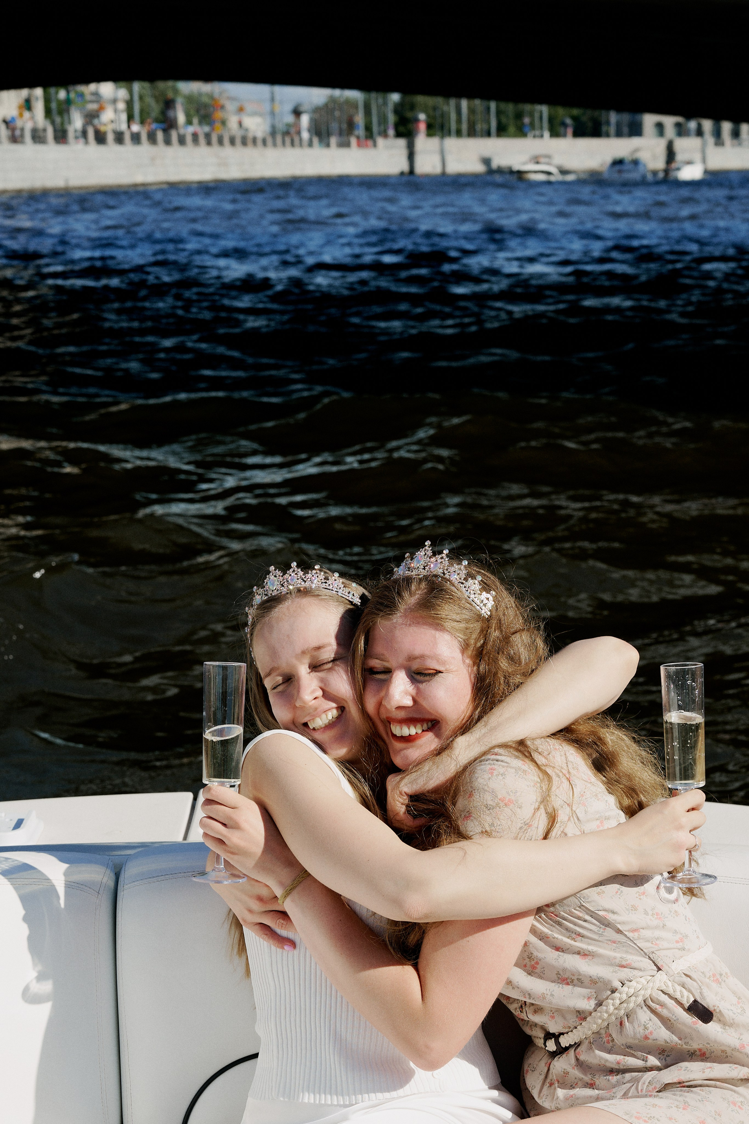 Девичник на катере. Фотограф / Санкт-Петербург / Галина Никонова