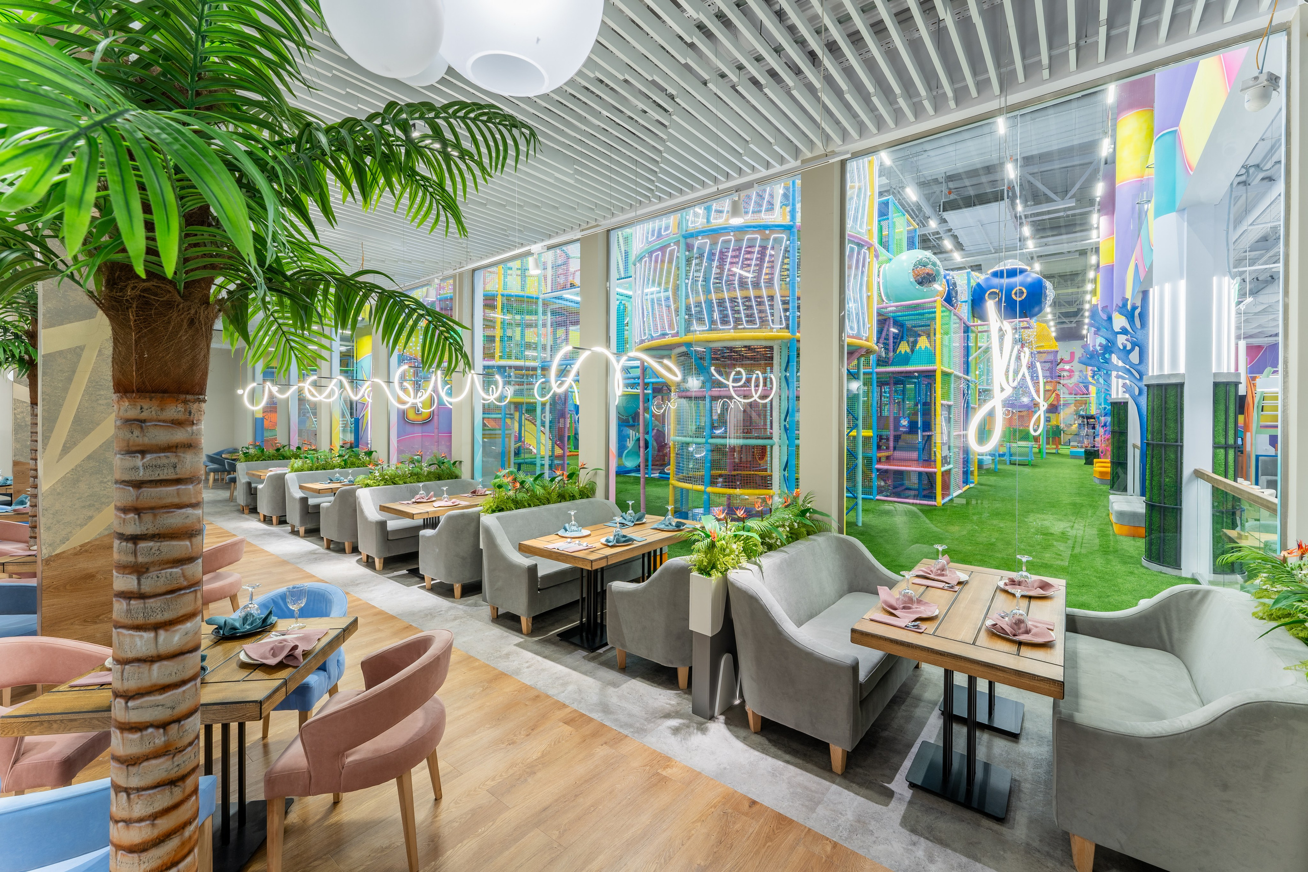 Парк развлечений Joki Joya Лефортово. Интерьерный фотограф Александра Солдатова