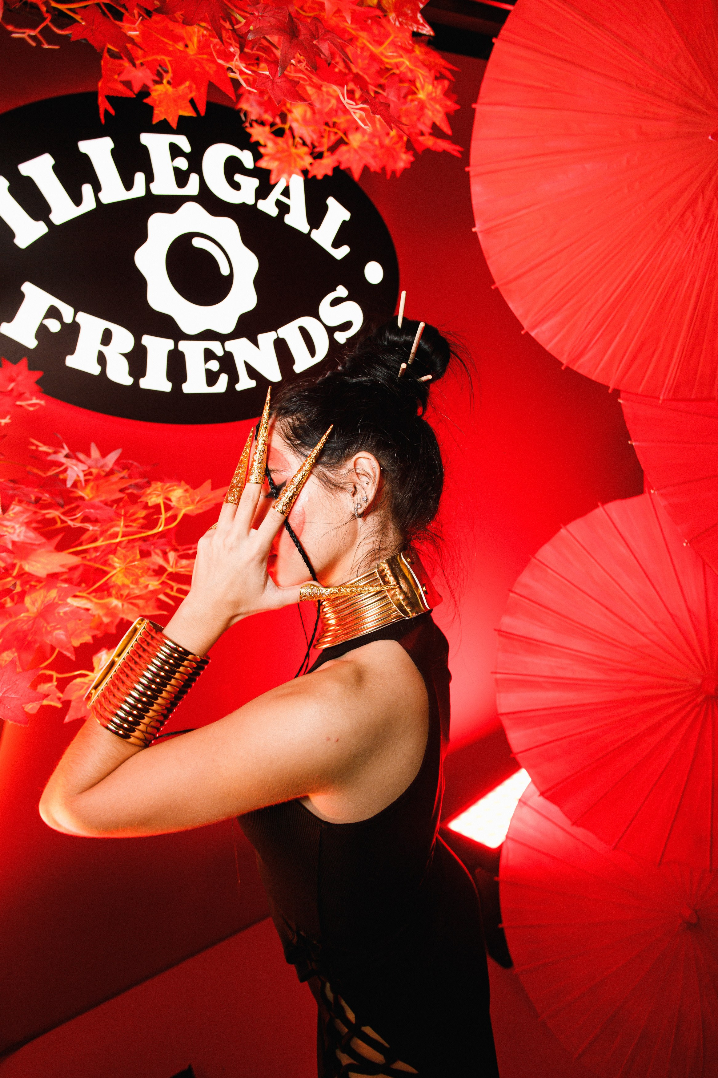 ILLEGAL FRIENDS | ASIA. СВОИ. ФОТООТЧЕТЫ-СОБЫТИЯ-МЕСТА