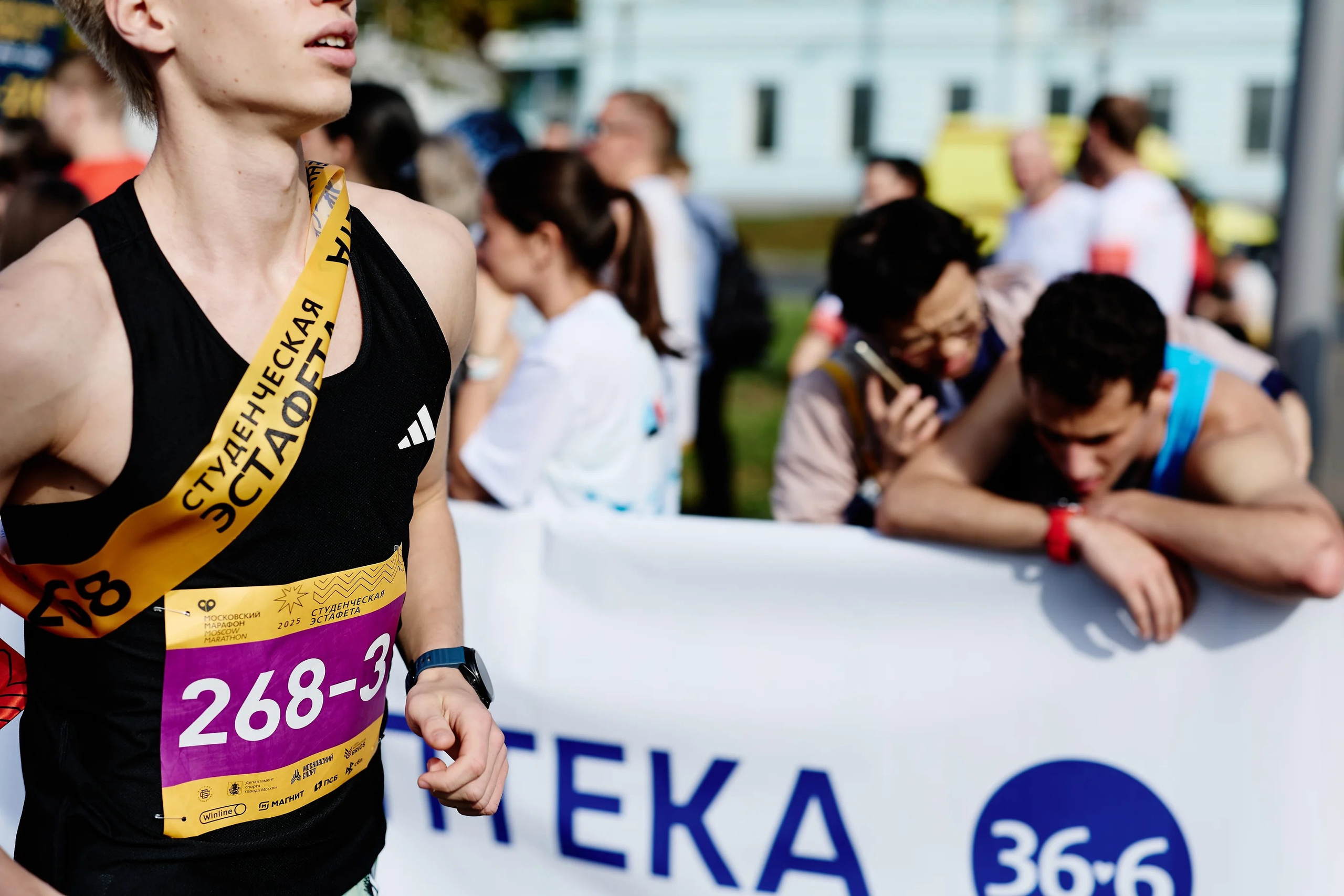 Moscow Marathon 2025. Спортивный и бизнес фотограф Арсений Голышкин