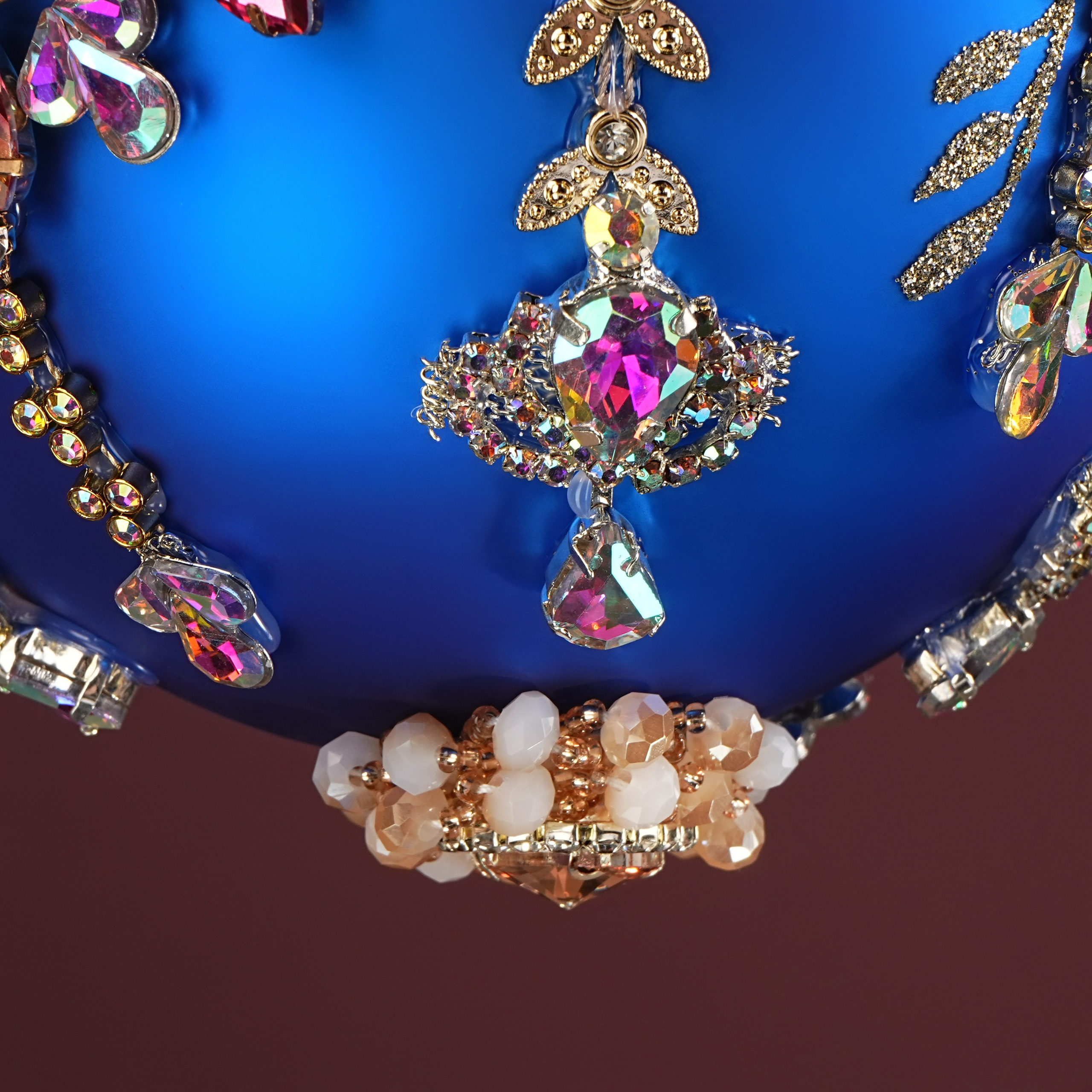 Елочные игрушки и шары. Профессиональный фотограф в Москве и МО