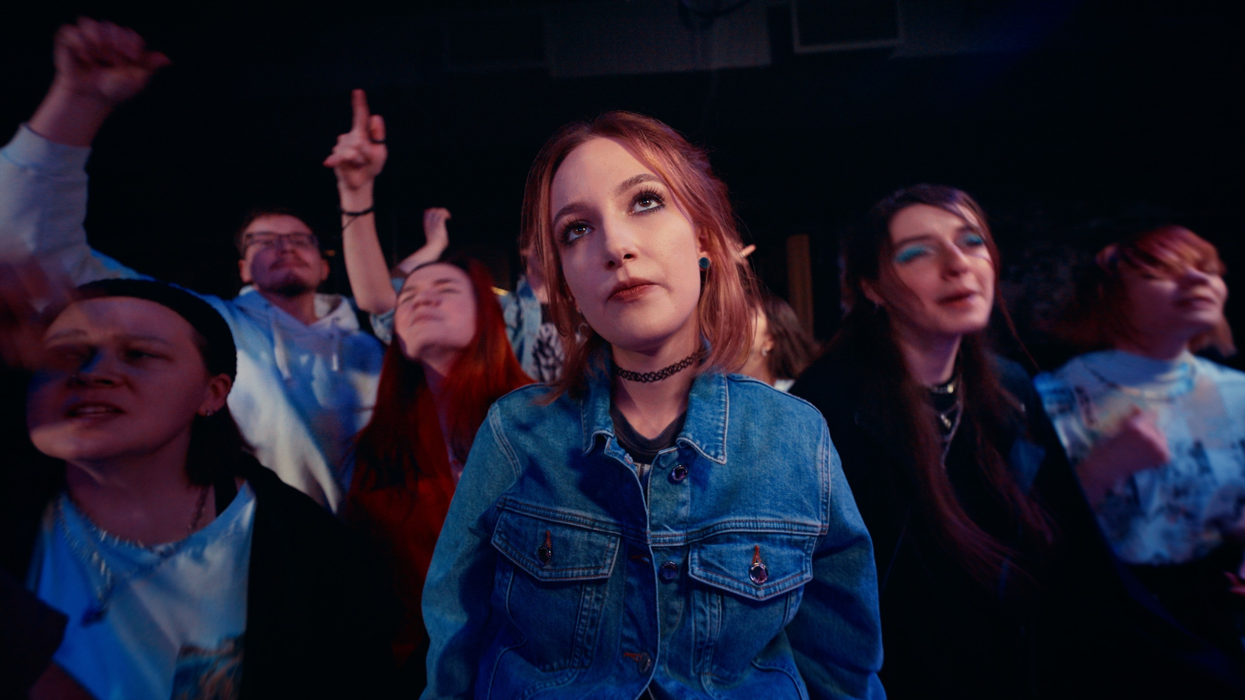 Биполярка «Точка» — music video. DANILA KOMKIN — Colorist