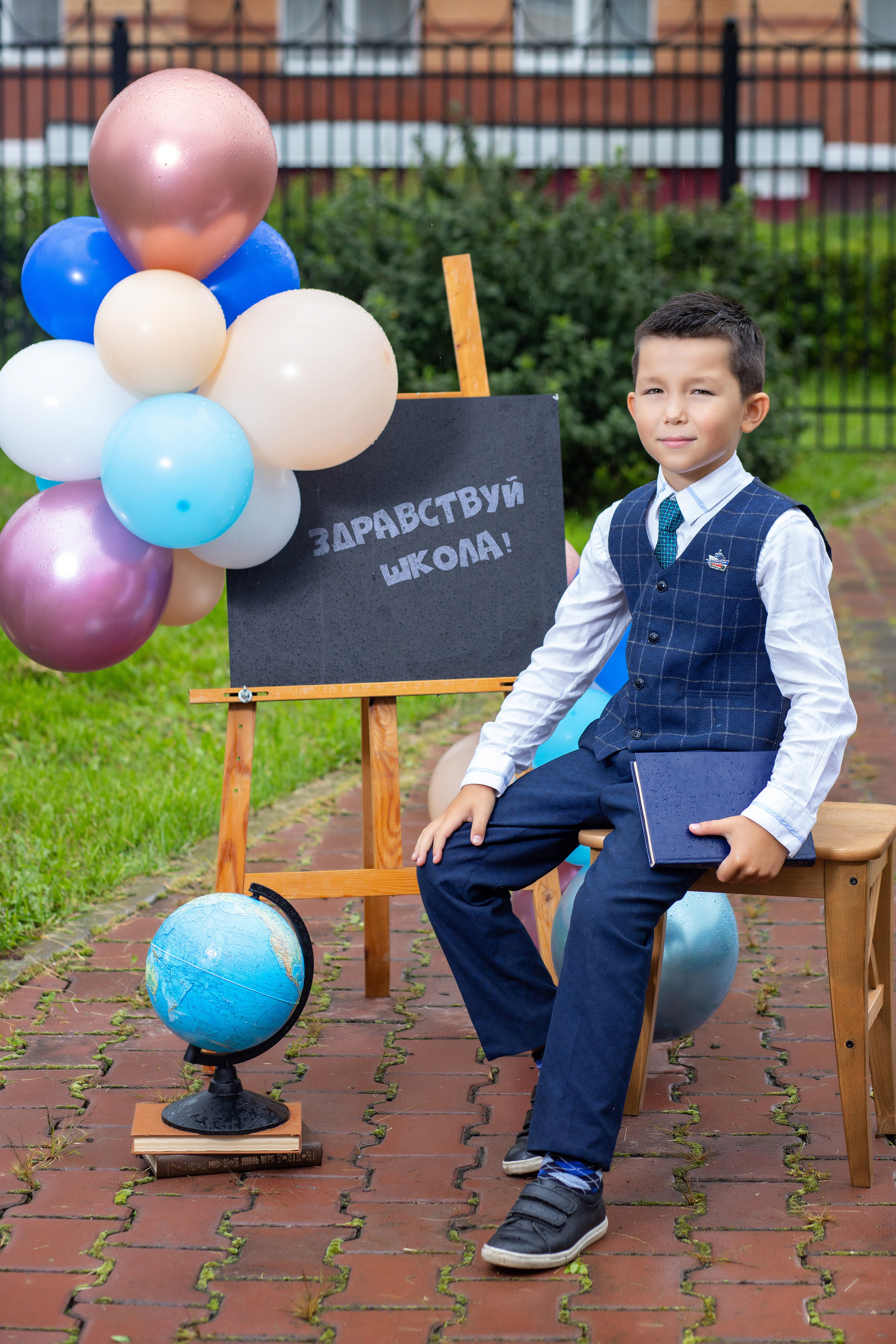 Фотопроект. Современные выпускные альбомы для 9-11х классов заказать в Хабаровске