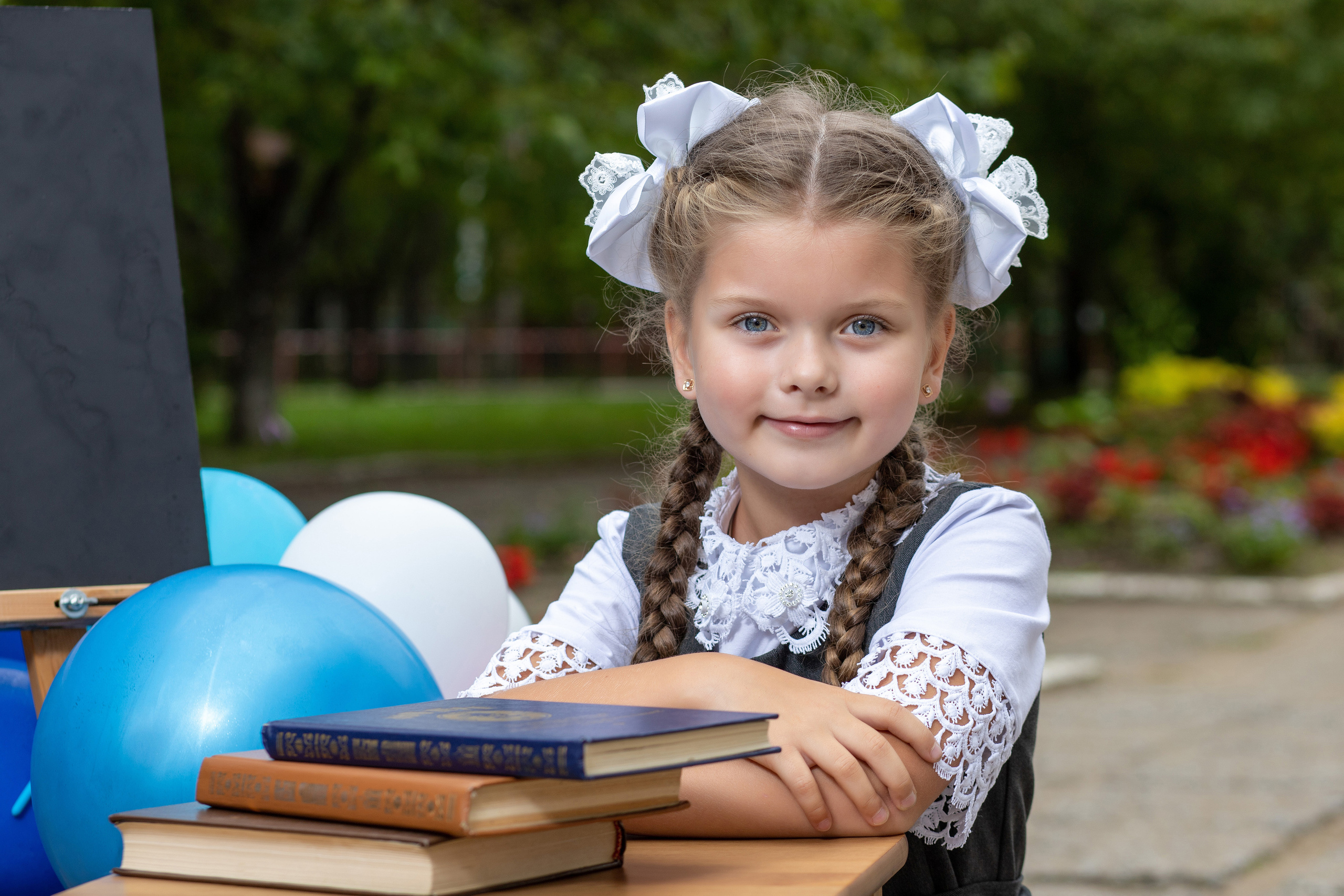 Фотопроект. Современные выпускные альбомы для 9-11х классов заказать в Хабаровске