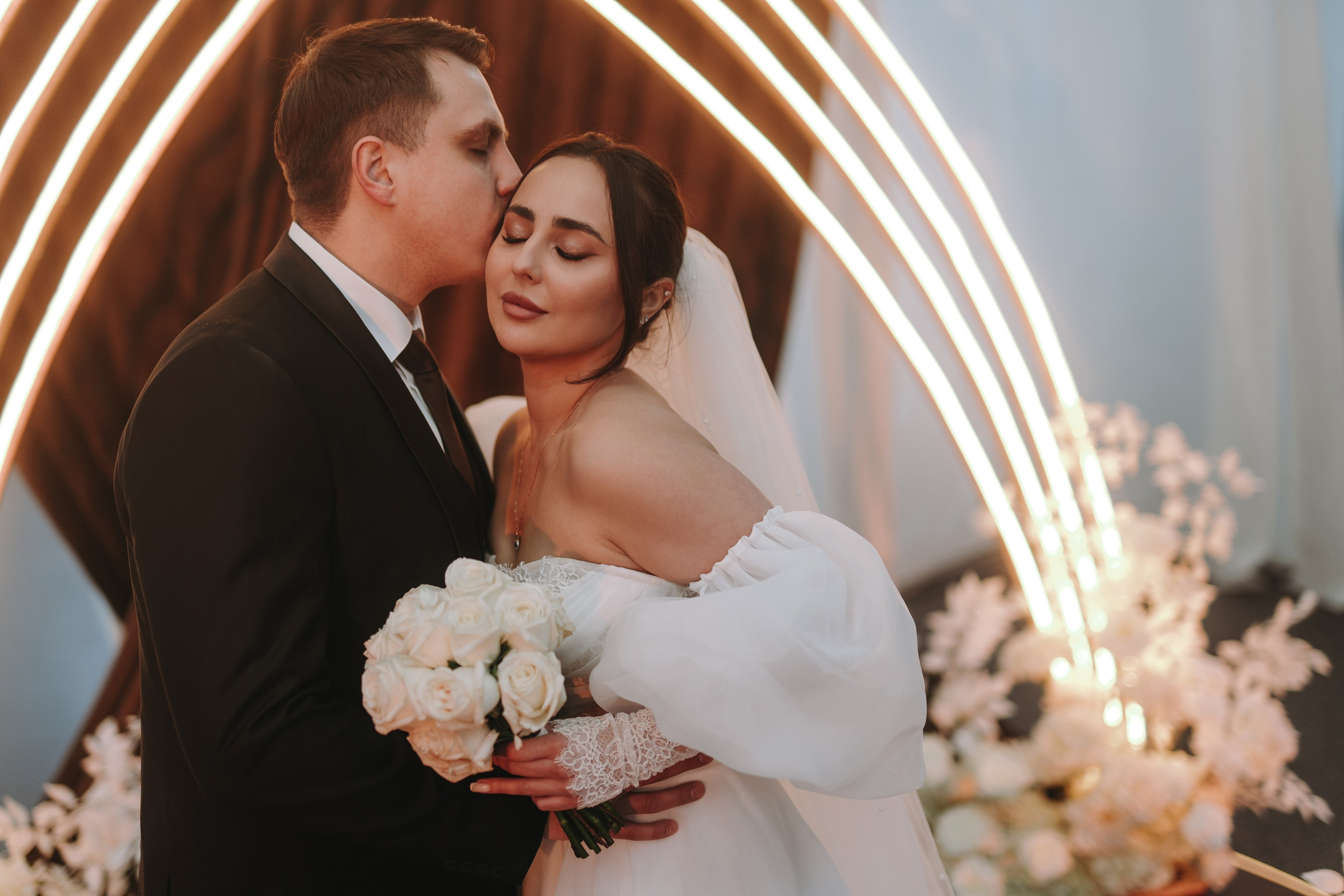 ГРАНД И ГРАНД, РЕСТОРАН ПРАВДА ХОЛЛ, ВЕДУЩИЙ РАМИС КАРИМОВ УФА