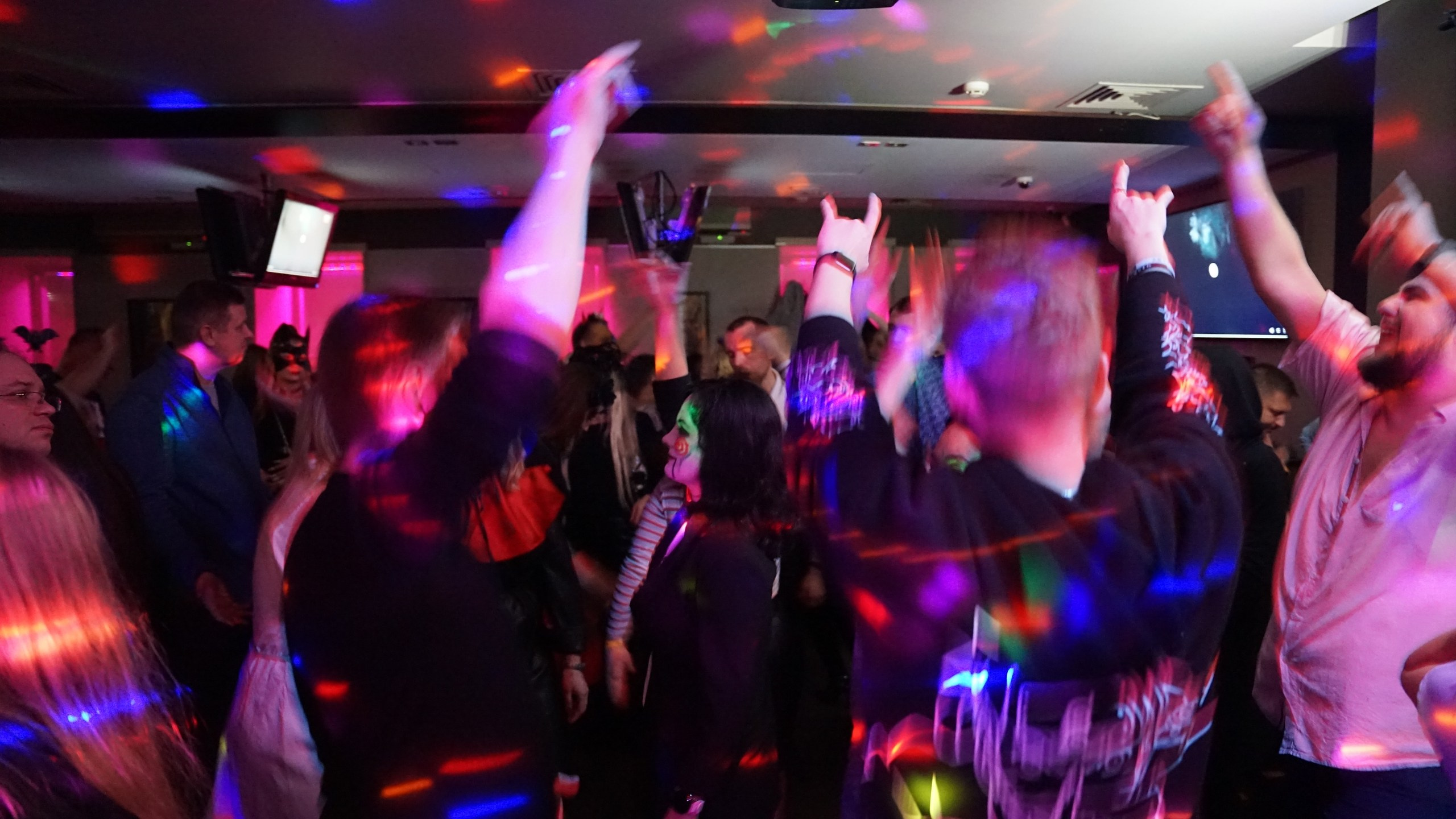 Возвращение зловещих попотрясов. Клубная вечеринка | 28.10.22. Галерея Фантим