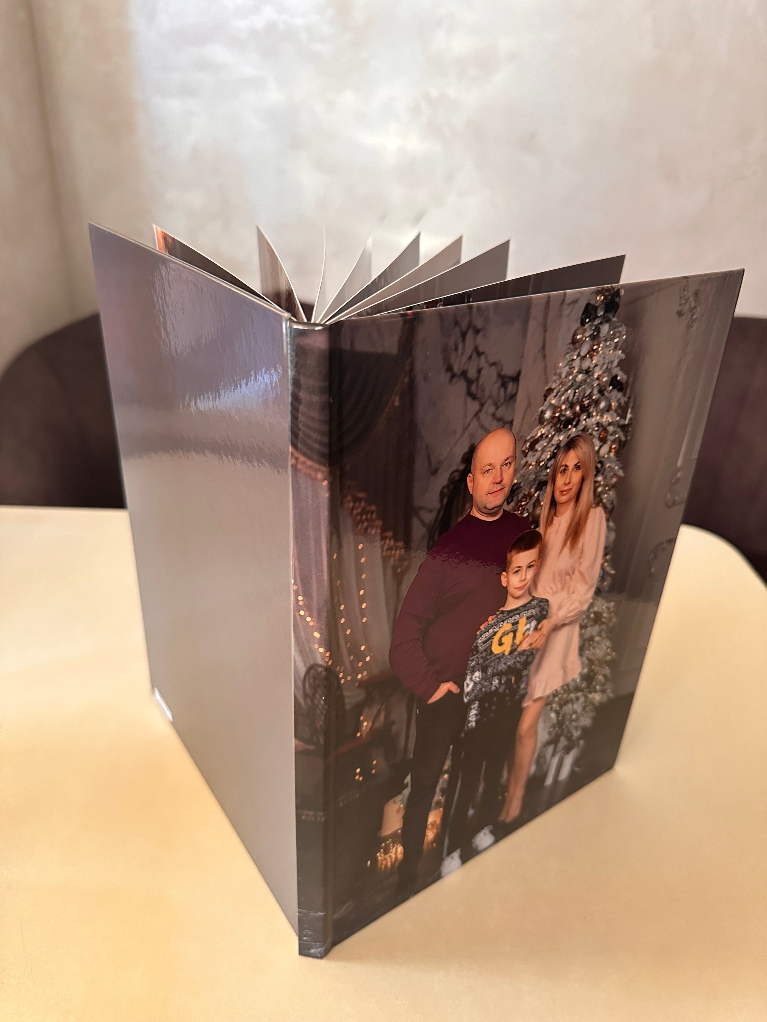 Книга семейная новогодняя 21*30. Фотограф г. Пенза — Светлана Зойкина