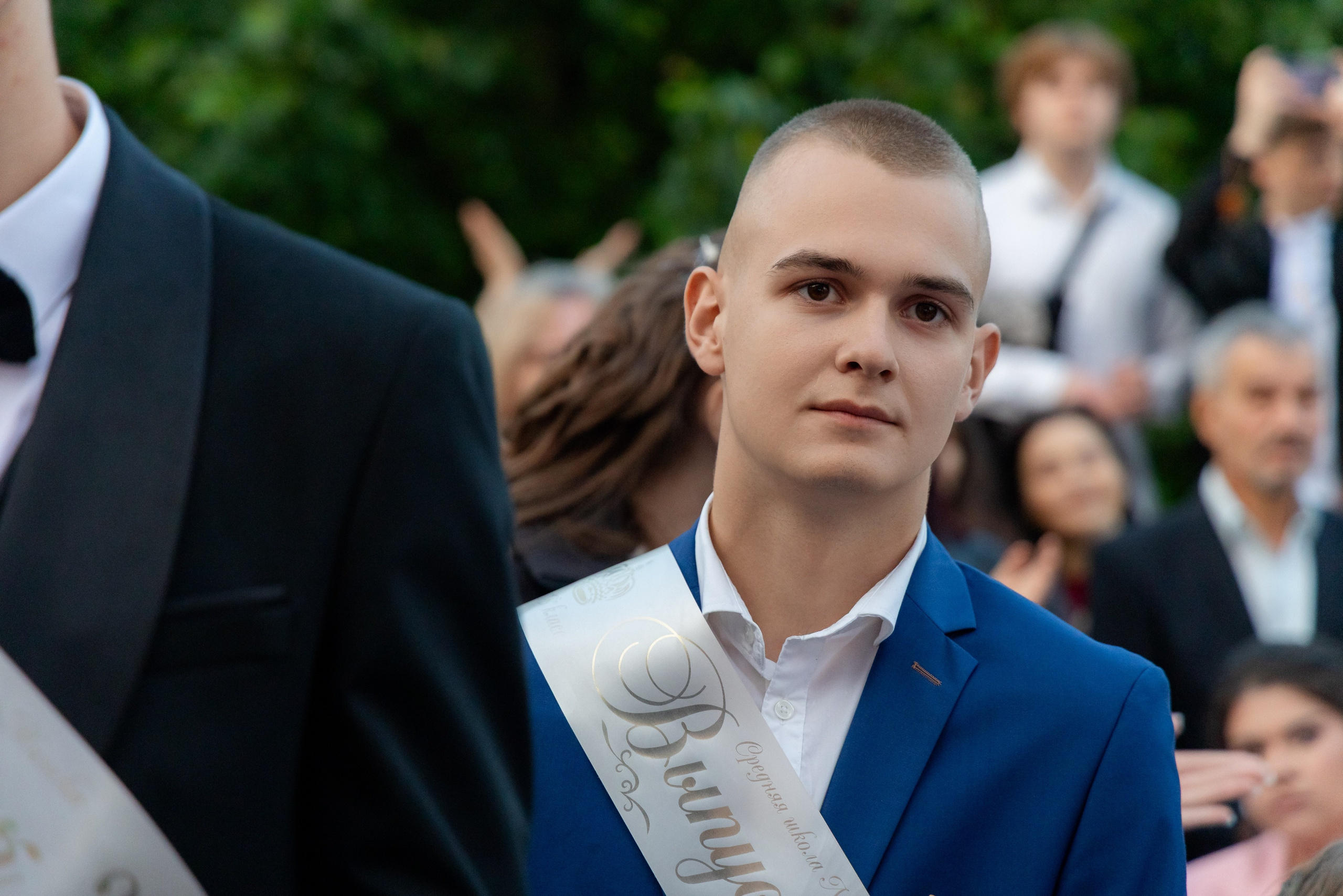 Школьный выпускной 2025 год в Минске, Беларуси. Свадебный фотограф в Минске/Беларуси Сергей Спиридонов