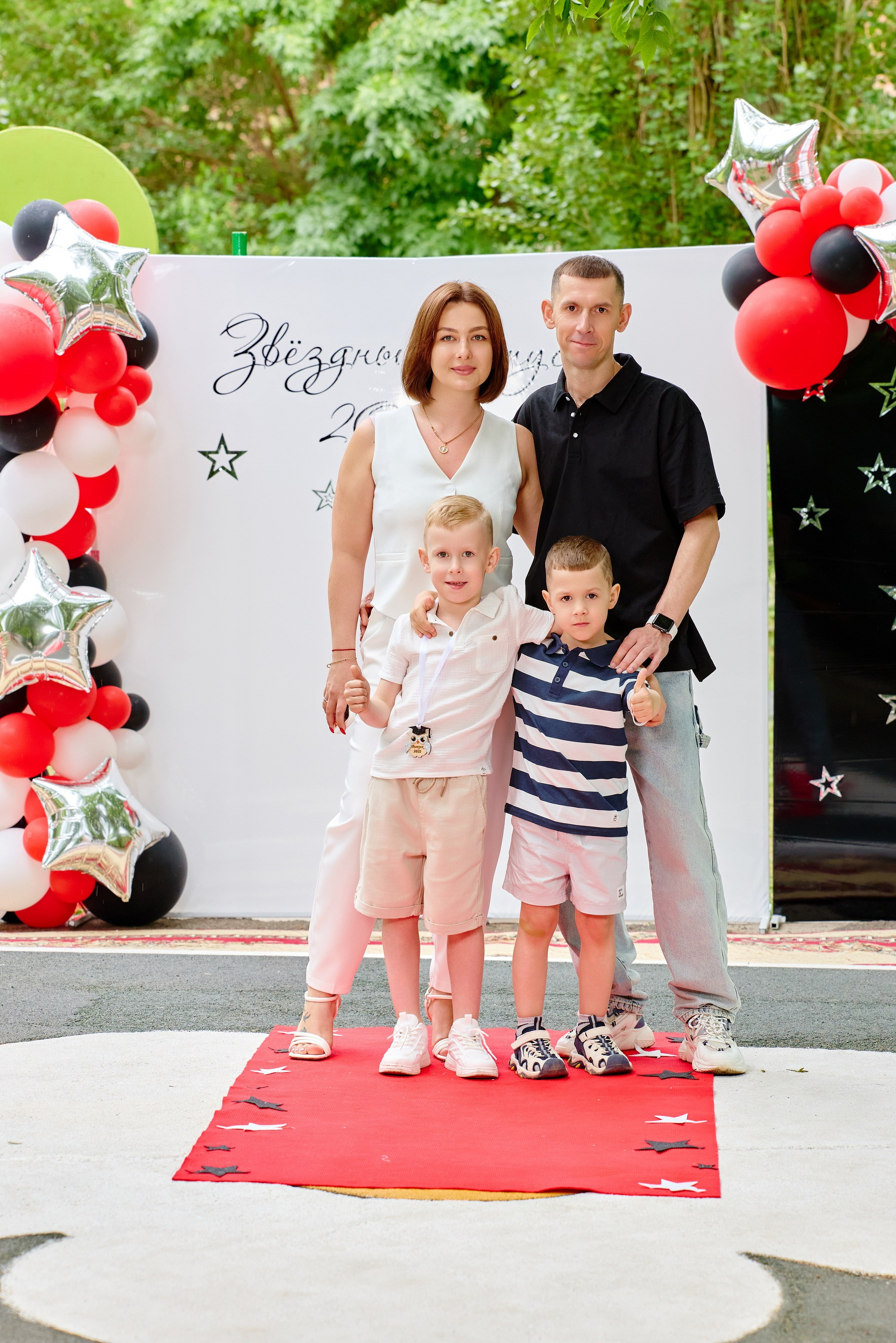 Выпускной 45 сад. Фотограф Выпускные альбомы Таганрог Сергей Коробченко