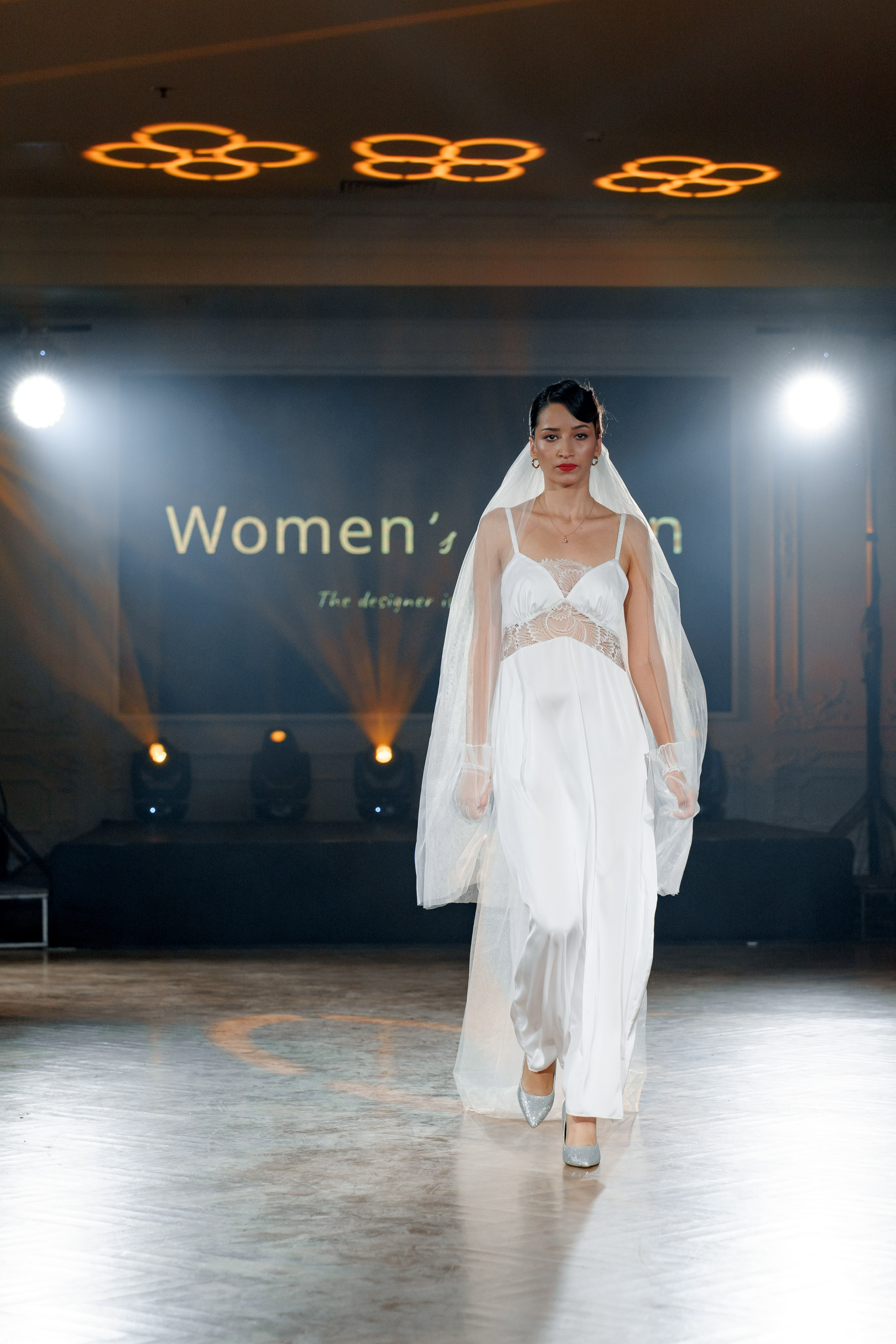 Выставка свадебных специалистов «Свадьба на 1000%». Свадебный фотограф в Санкт-Петербурге