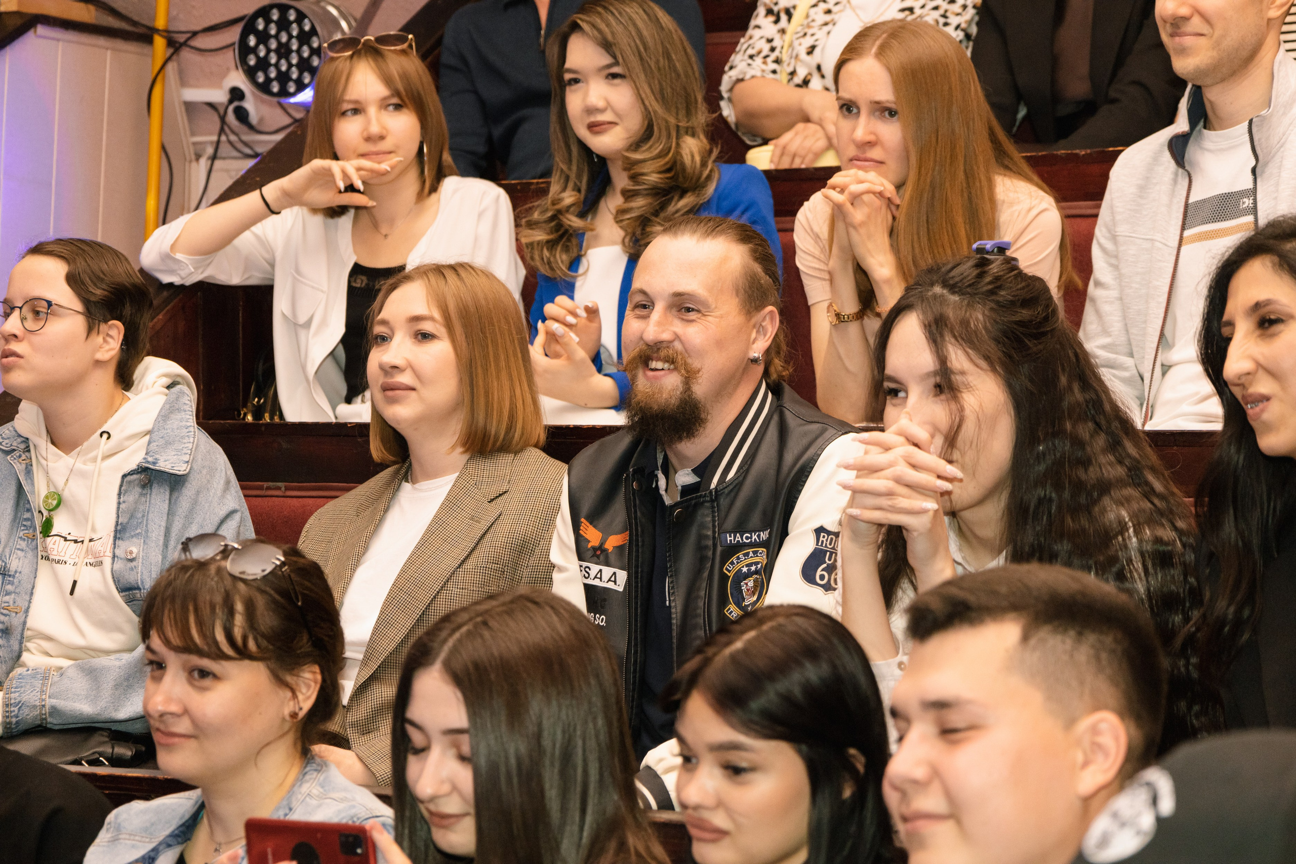 Лига Импровизаций Юг | ¼ финала. Фотограф твоих воспоминаний | Алексей Алексеев