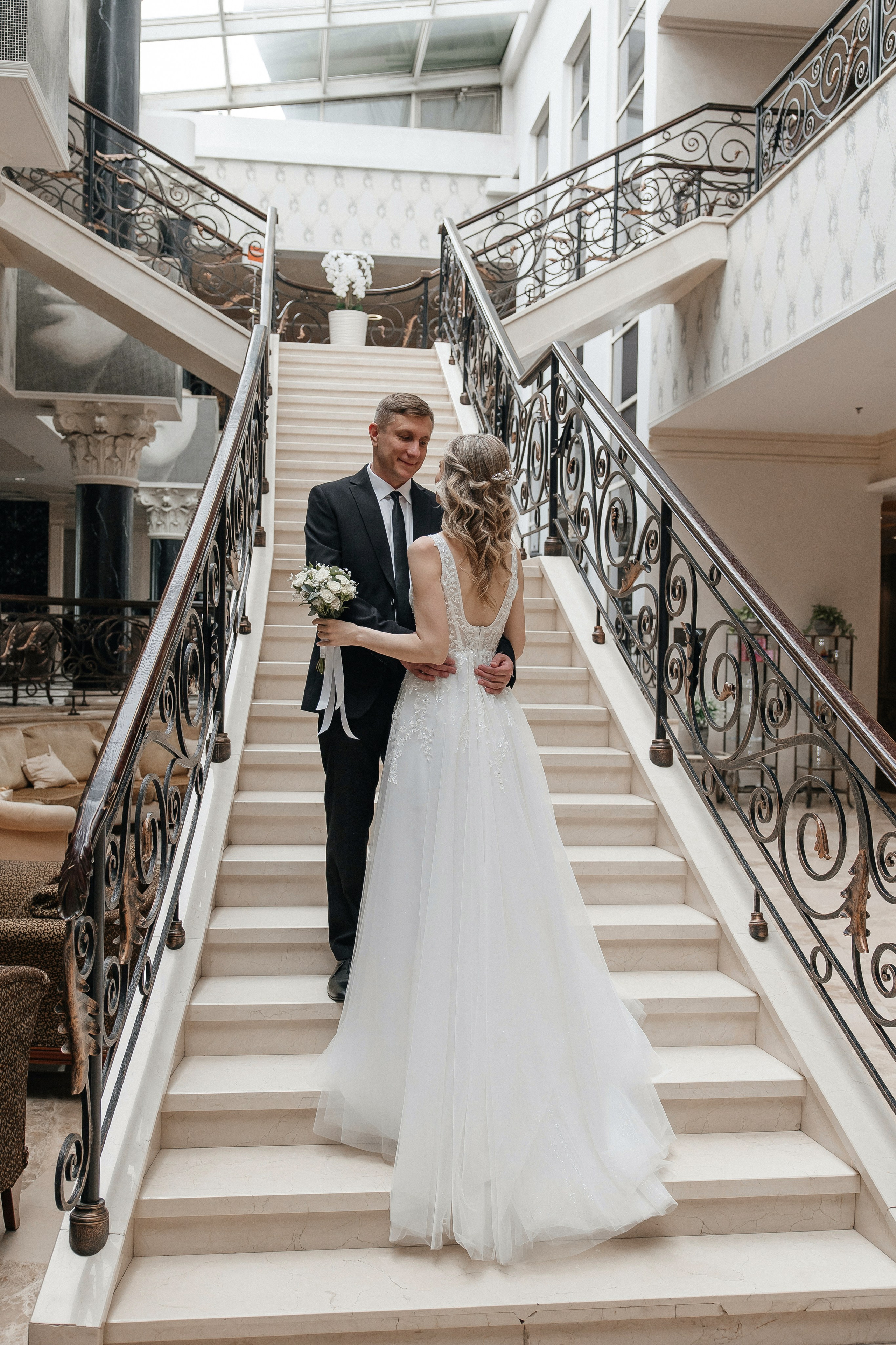 Свадебная фотосессия в отеле Милан. Свадебный фотограф в Москве Дарья Олендарёва