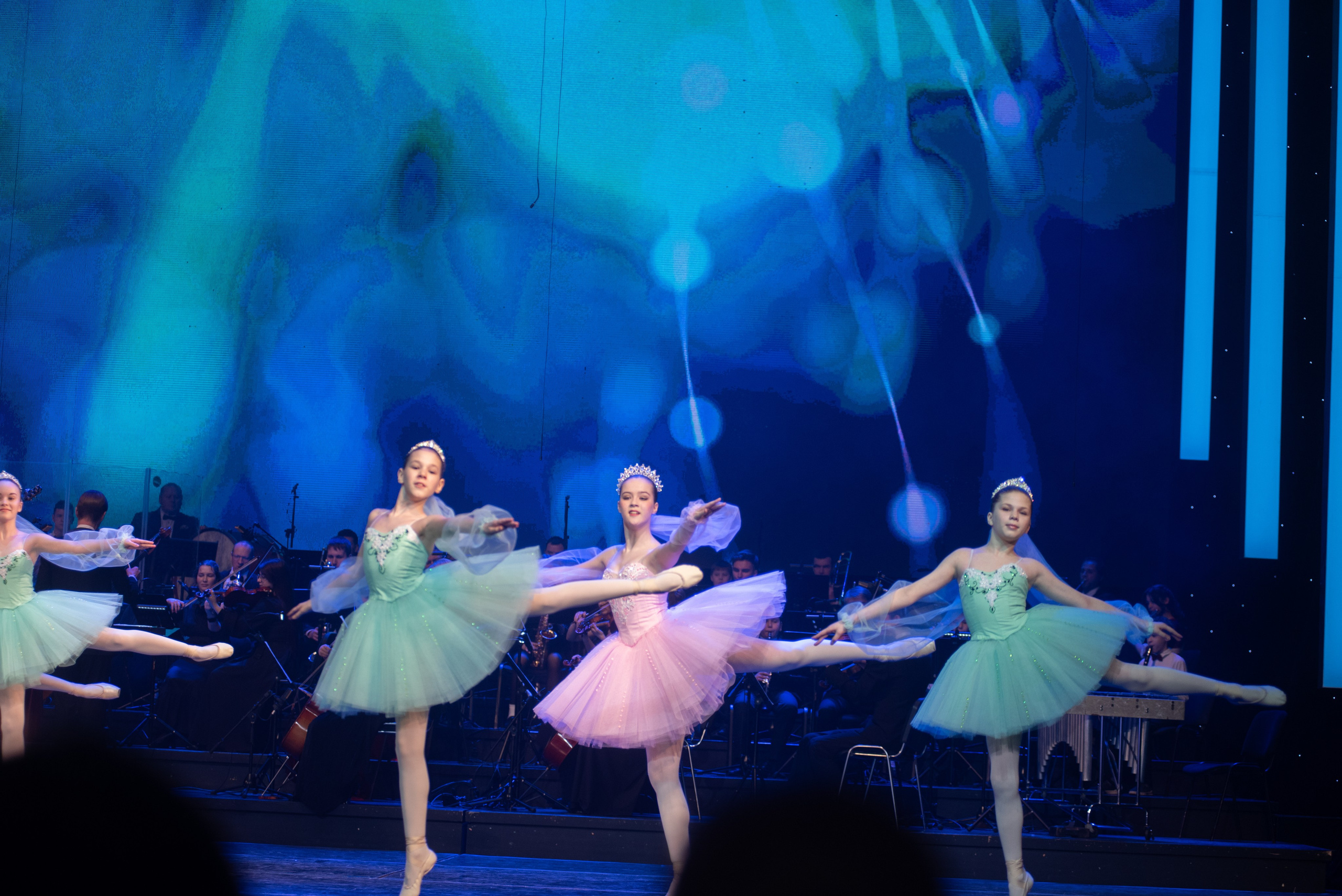 Отчетный концерт ДШИ «Гармония» «Зимняя гармония». Фотограф новорожденных, семейный детский в Тюмени Татьяна Морозова