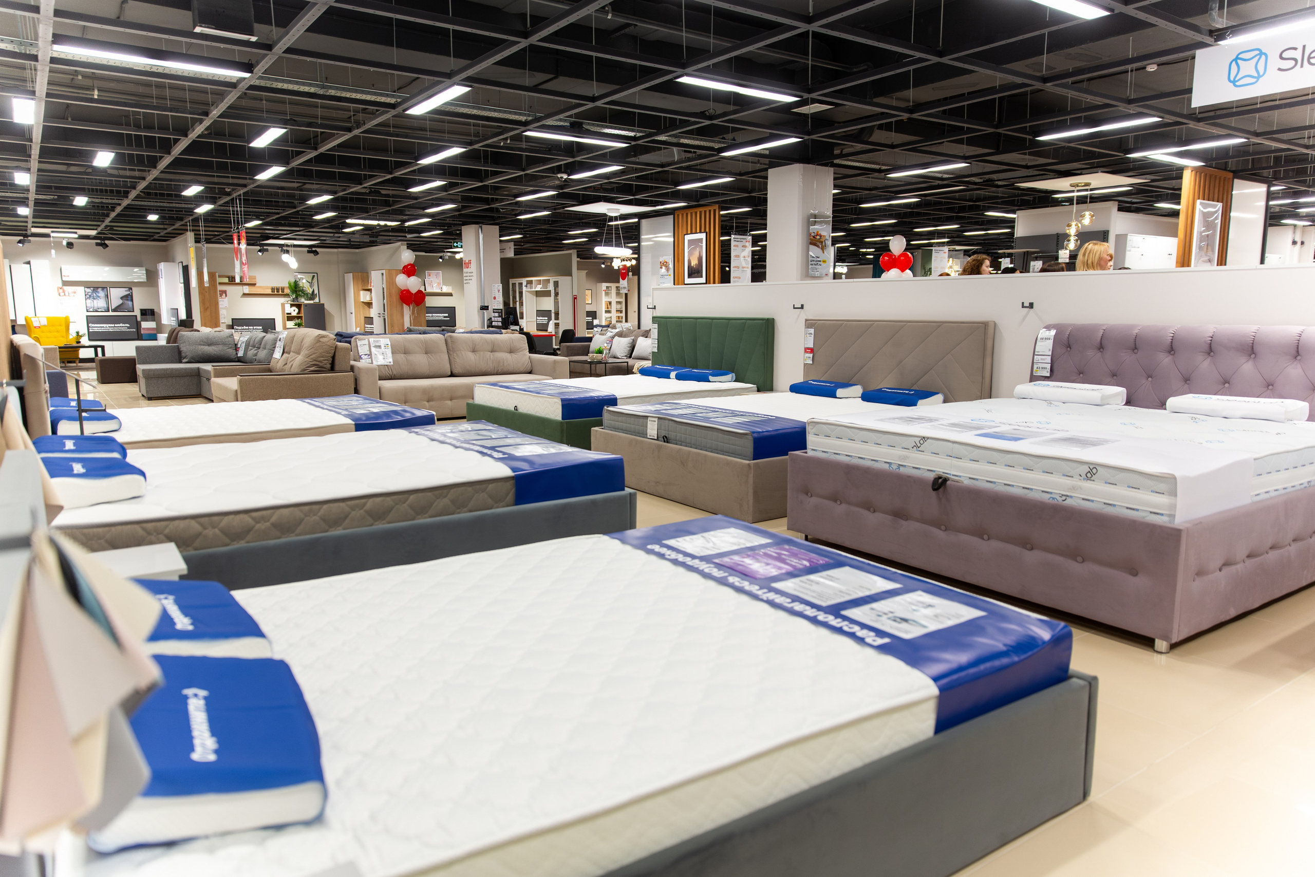 Открытие HOFF. Свадебный и репортажный фотограф в Ярославле Евгений Шовдин