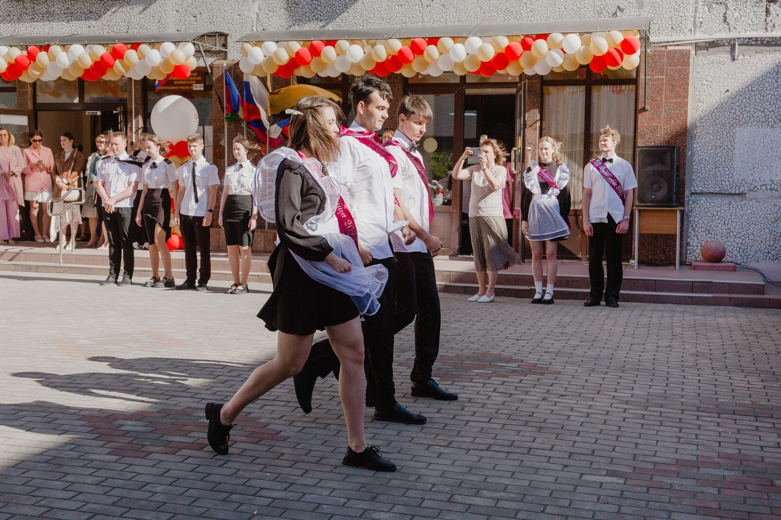 11 класс 33 школа. Выпускные альбомы Натальи Бутко: Новороссийск, Анапа, Геленджик