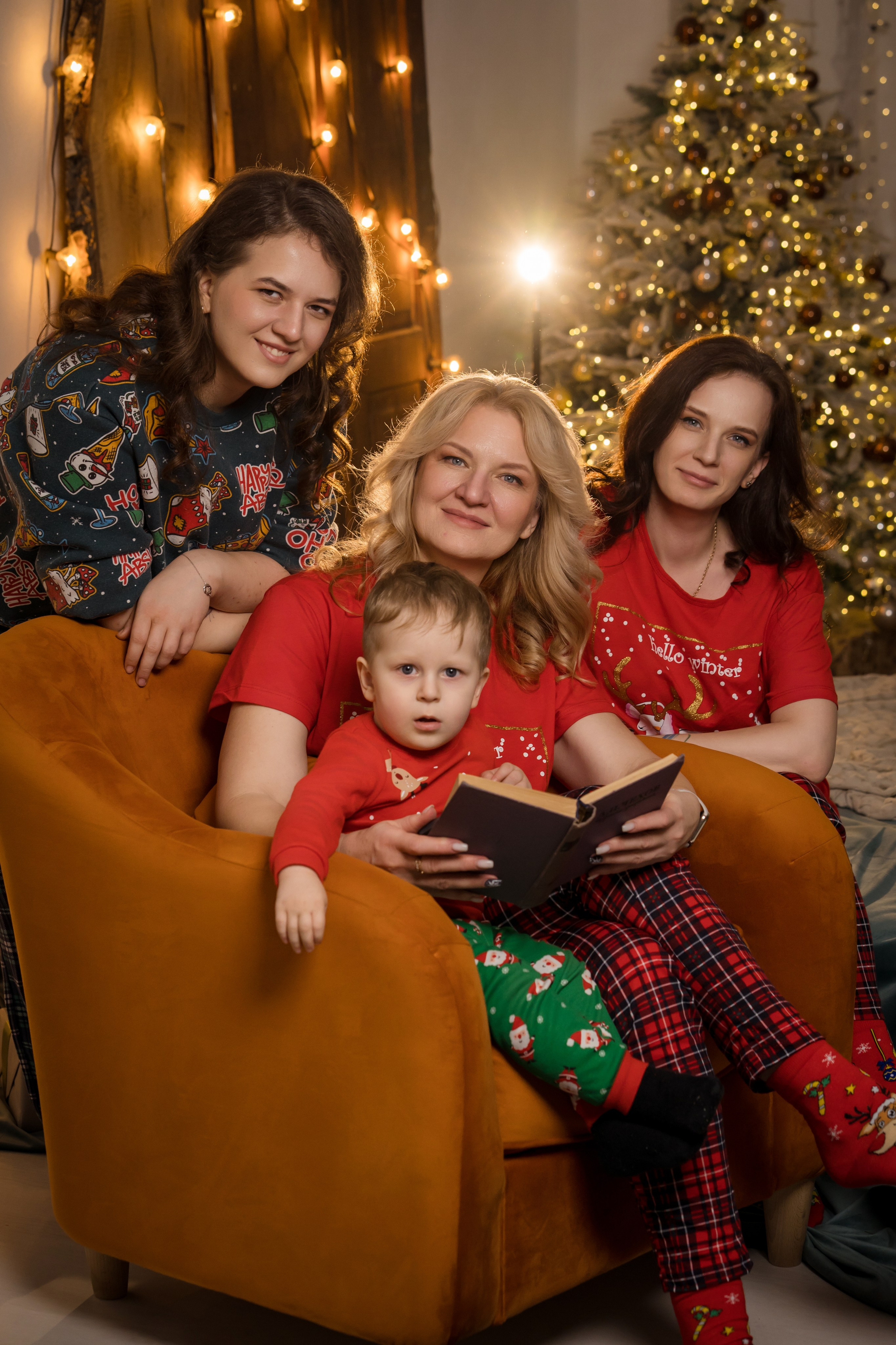 Новогодние съемки. Фотограф Инна Абакарова|Выпускные альбомы и фотосессии в Нальчике