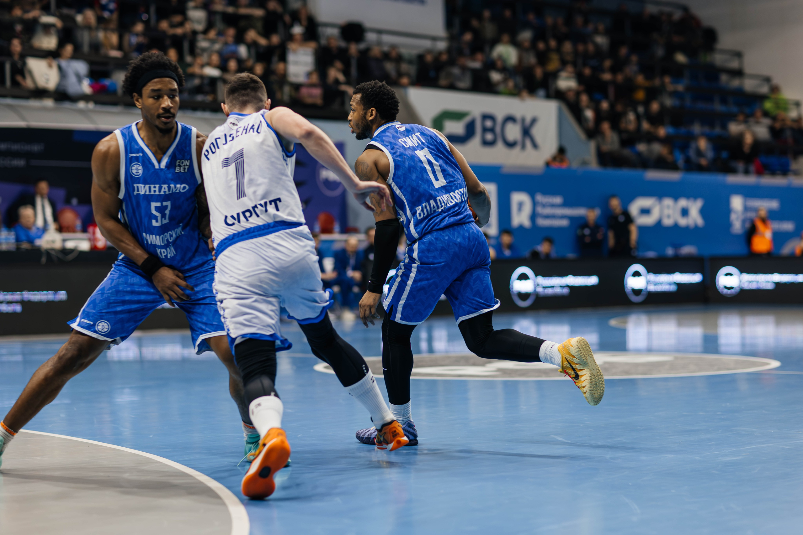 Баскетбол — Динамо. Репортажный и свадебный фотограф во Владивостоке Максим Цой