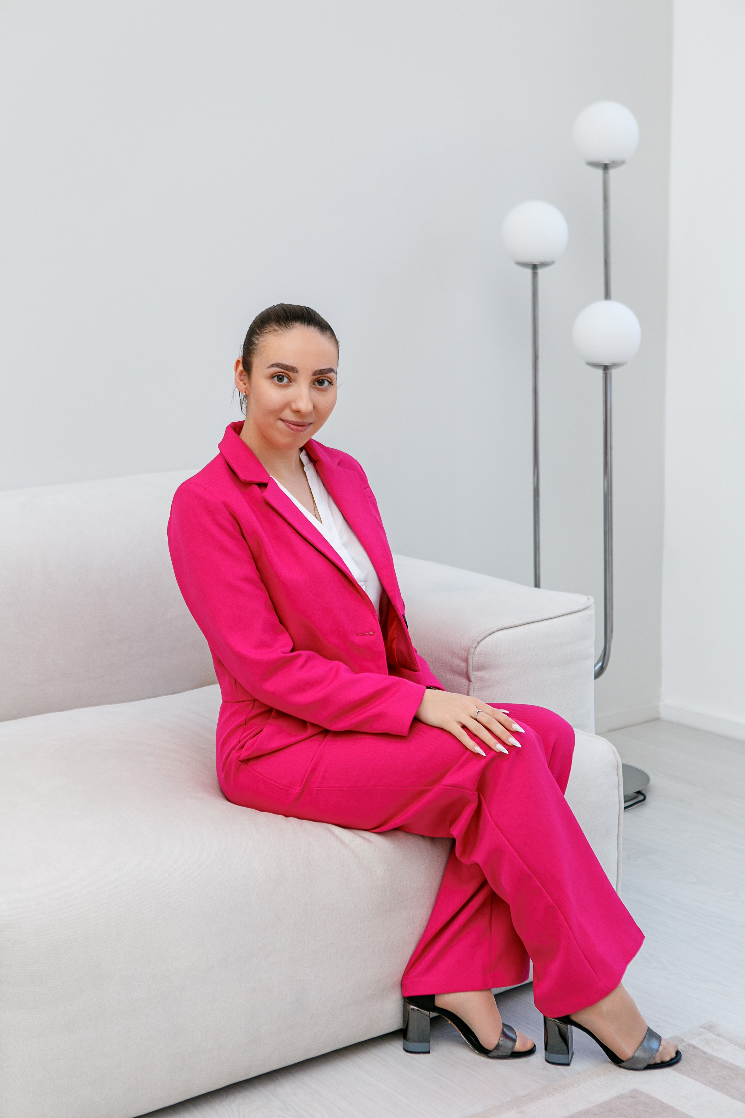 Корпорация LiVest. Контент фотограф, съемка для маркетплейсов, фуд съемка и репортажи в Новосибирске Ралия Галеева