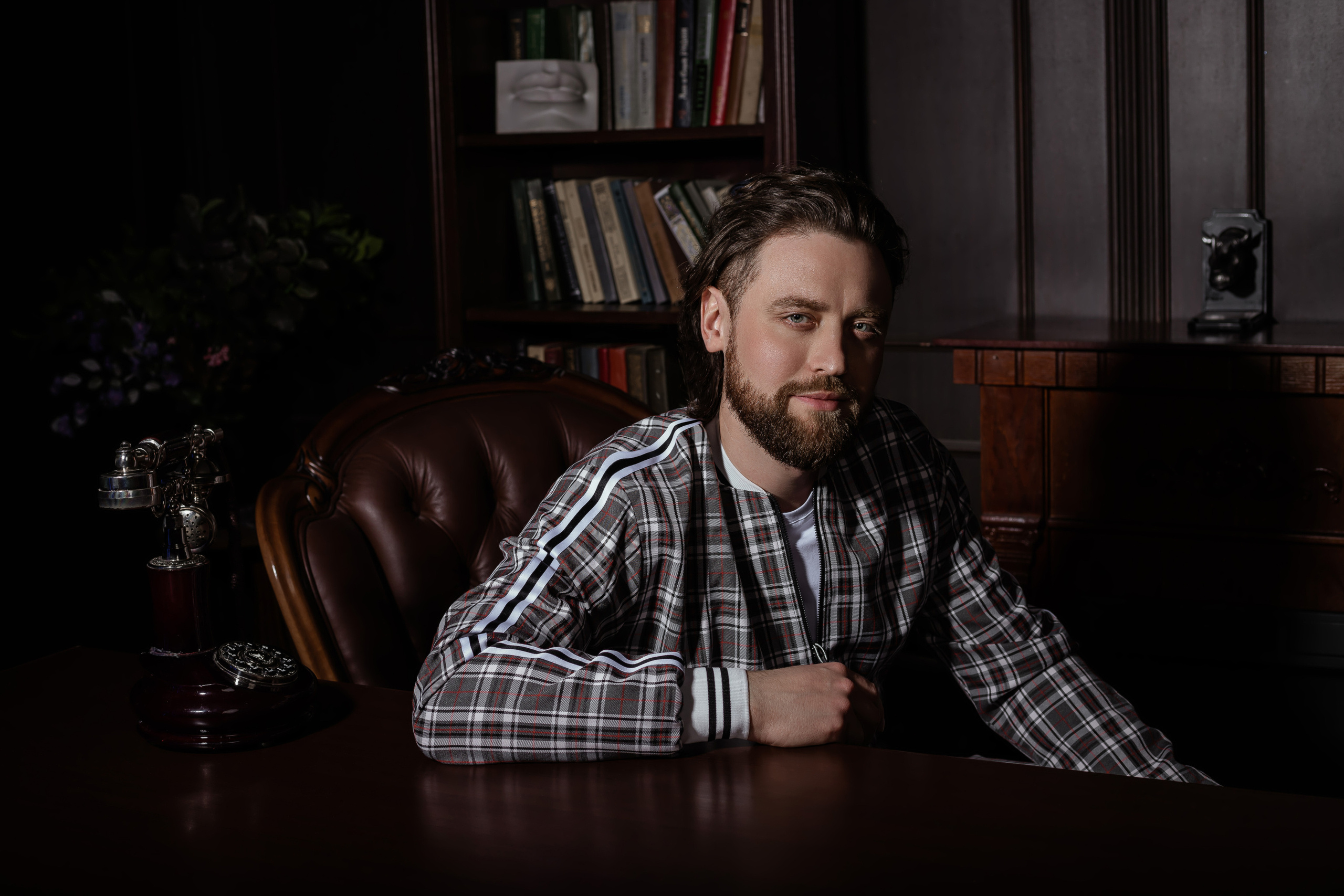 Алексей. Портрет и художественный портрет в Екатеринбурге фотограф Юлия Че