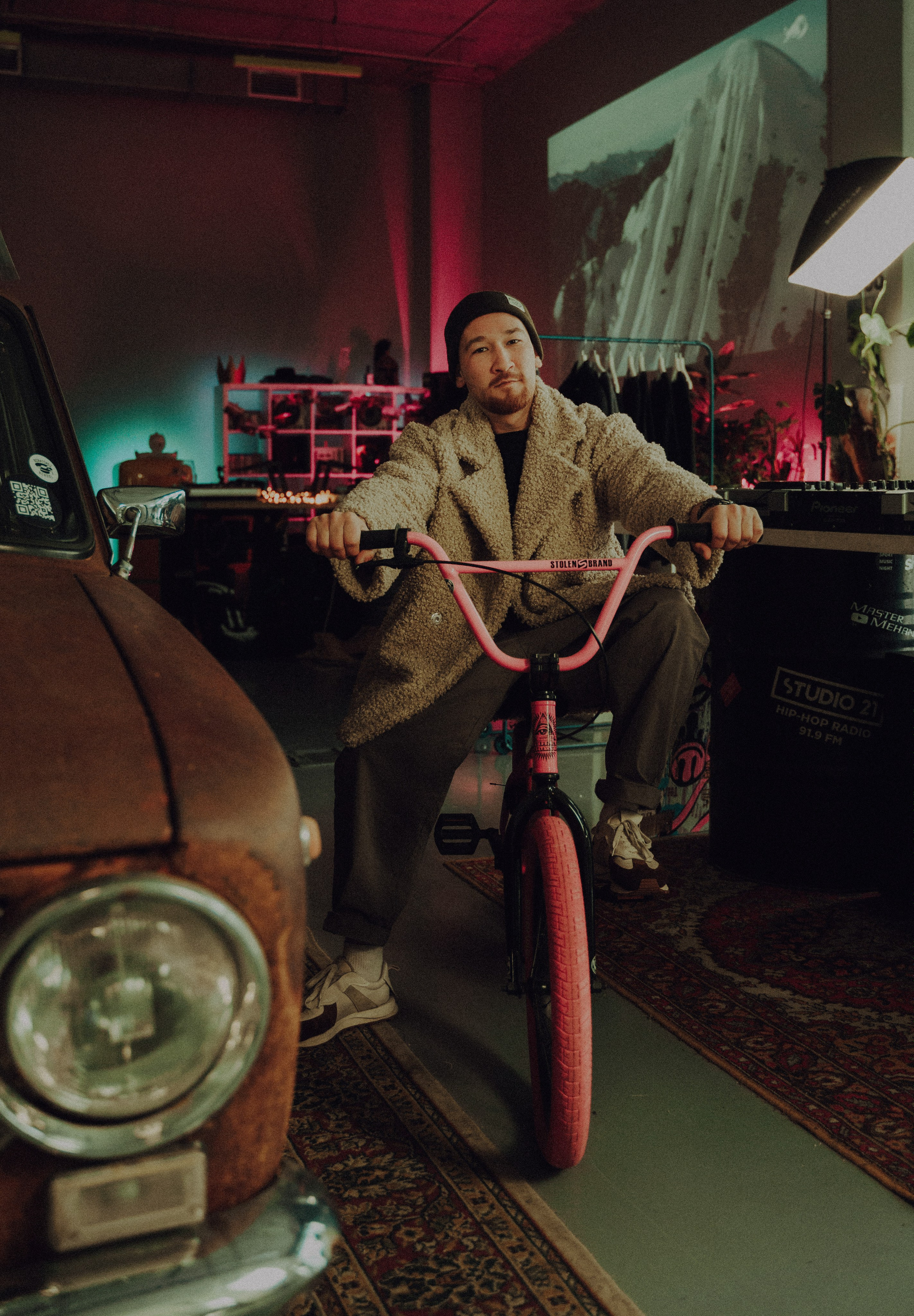 Anima / Бренд одежды из Казахстана. Саша Копылов, фотограф в Казани