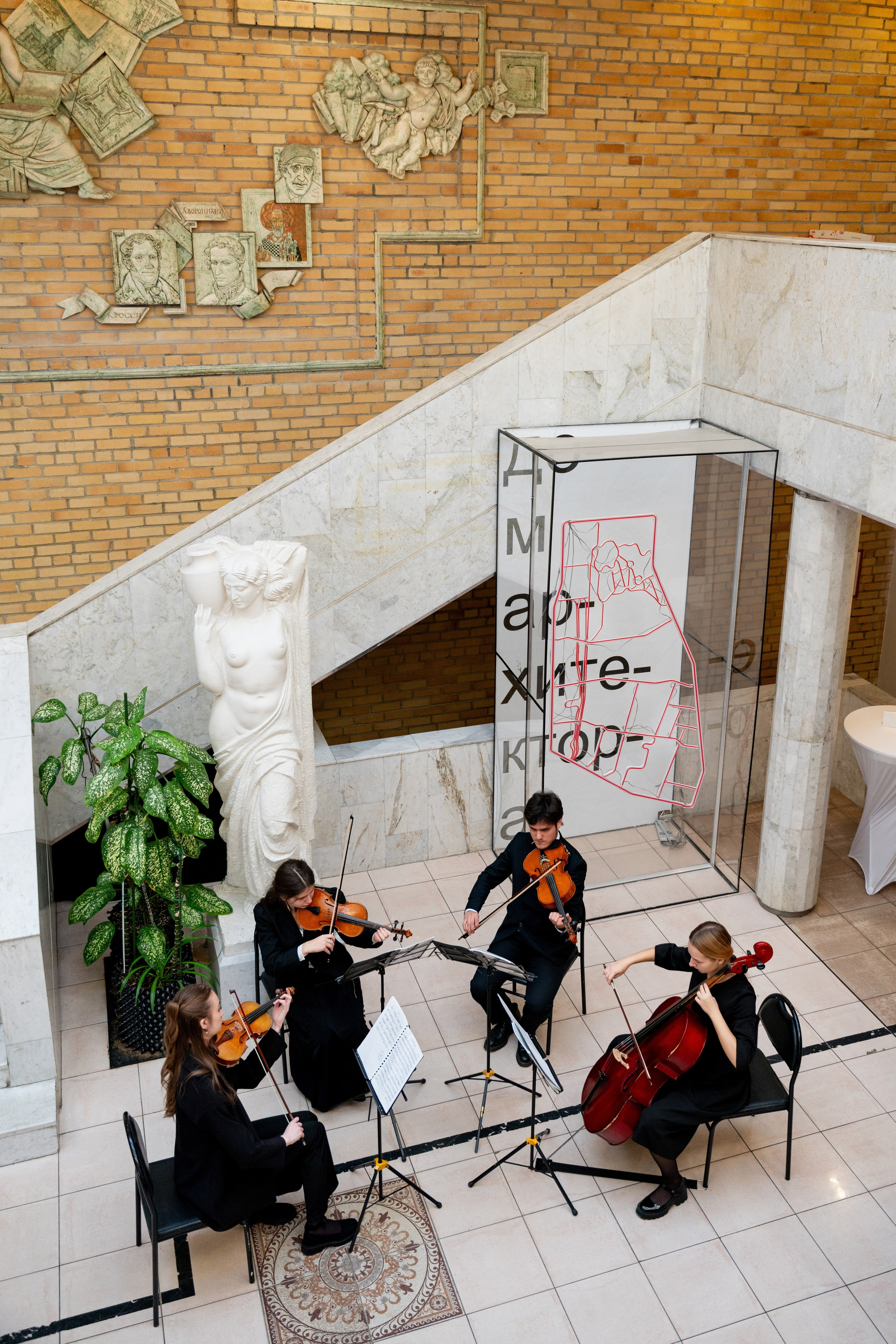 КОНФЕРЕНЦИЯ В ДОМЕ АРХИТЕКТОРА. Фотограф на любое мероприятие