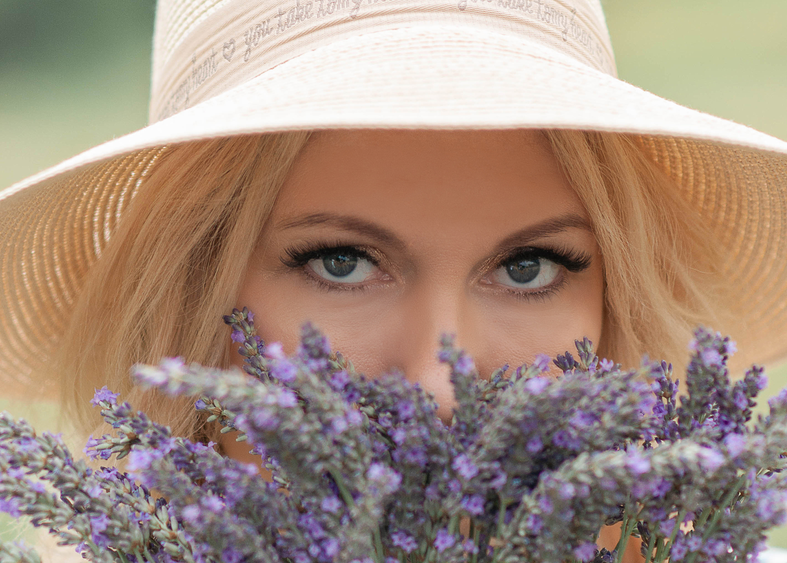 Индивидуальные фотосессии. Профессиональные фотосессии