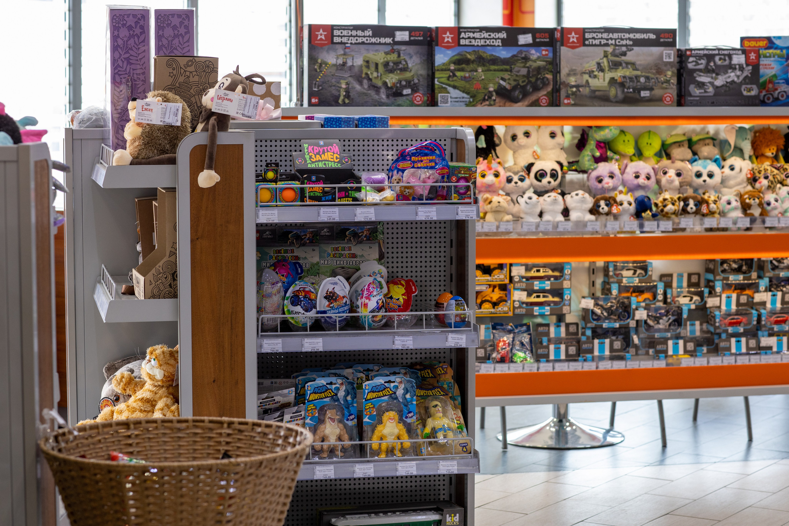 Компания ООО"Лукойл». Медиапродюсер, фотограф в Минеральных Водах —Виктор Холодов