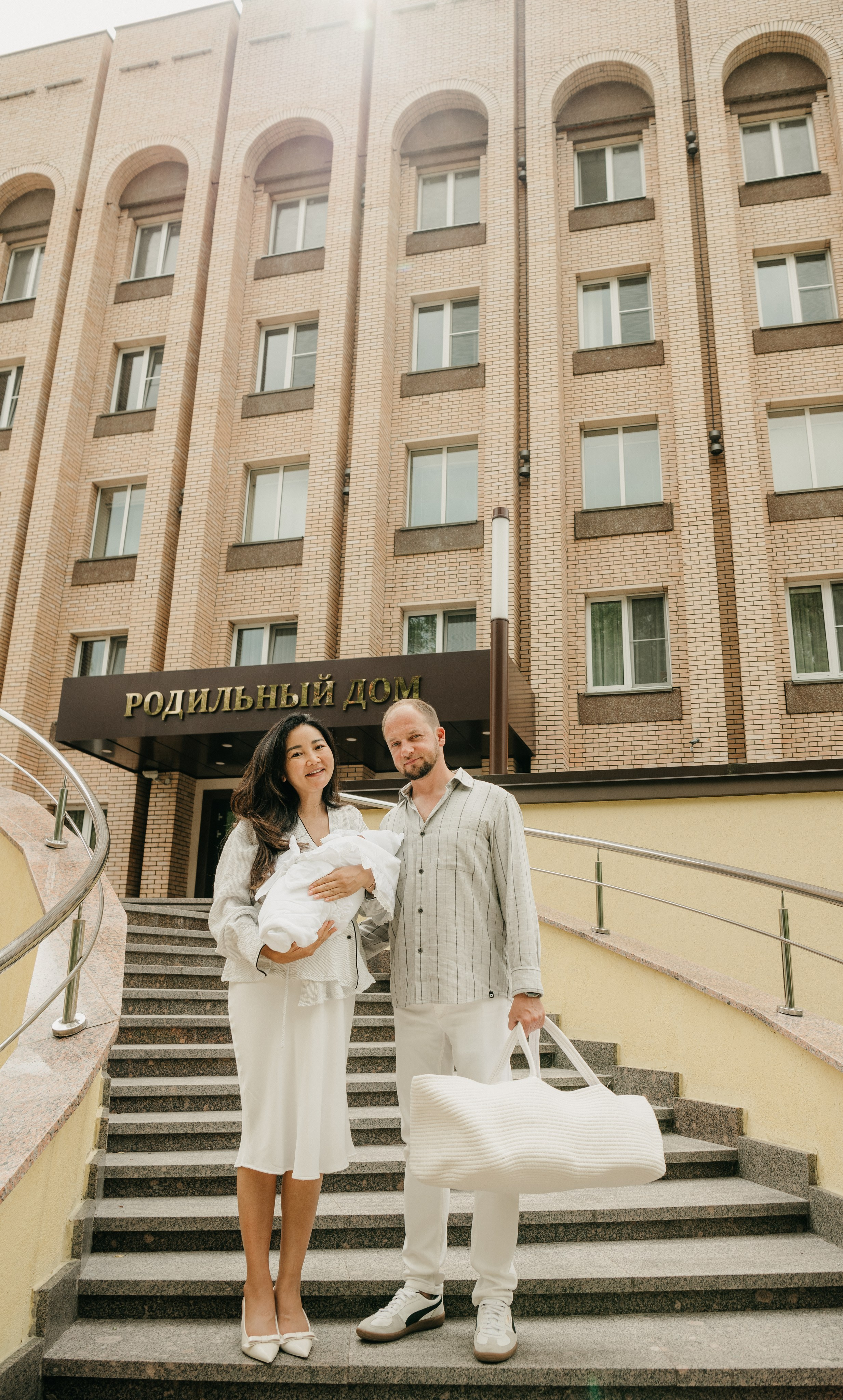 Выписка Паулины. ЦКБ. Фотограф на выписку из роддома в Москве и МО