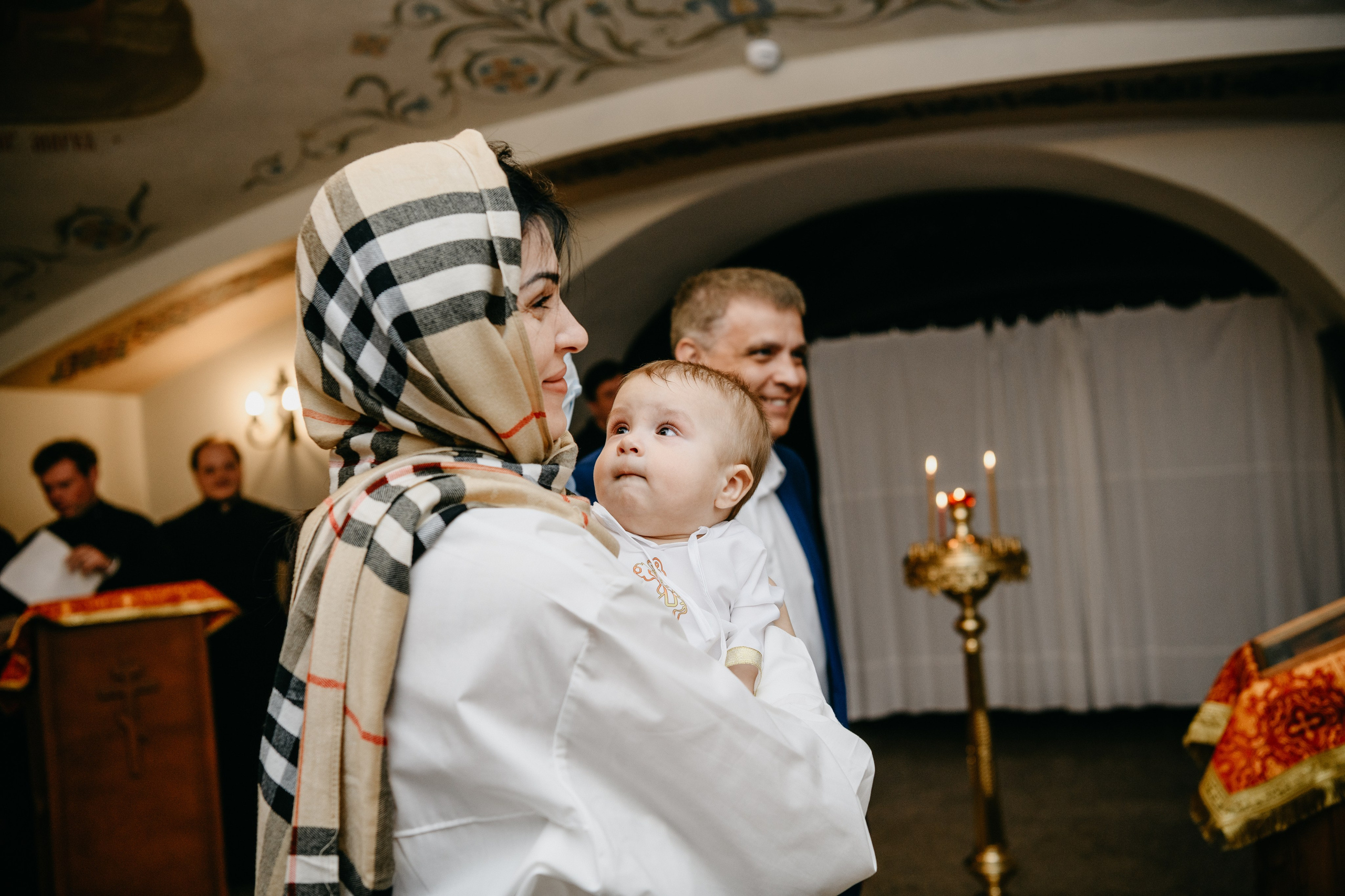 Крещение Александра. Фотограф на выписку из роддома в Москве и МО