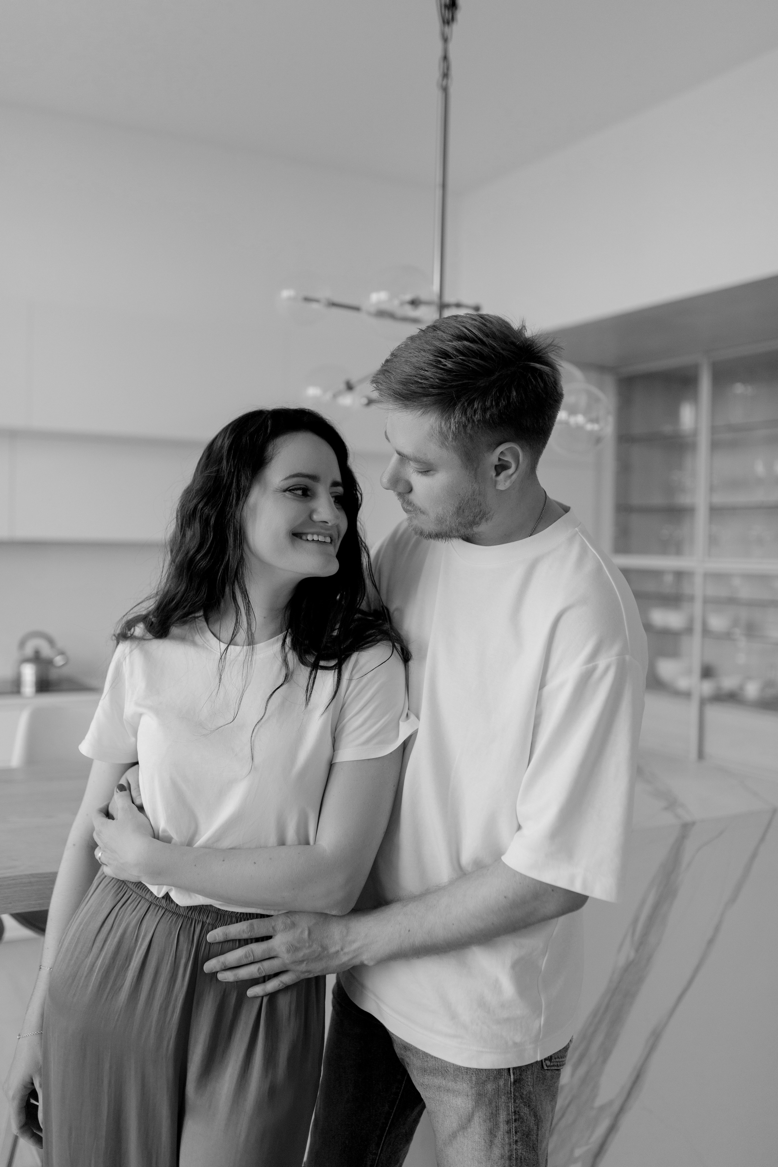 Семейная фотосессия в студии. Сестры Карабаза. Фотографы и ретушеры в Москве и Санкт-Петербурге