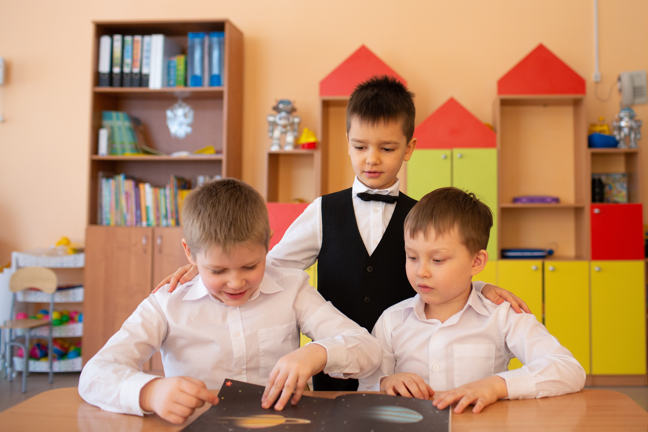 День в детском саду. Выпускные альбомы и школьный фотограф в Подольске, Троицке, Щербинке, Москве и Московской области