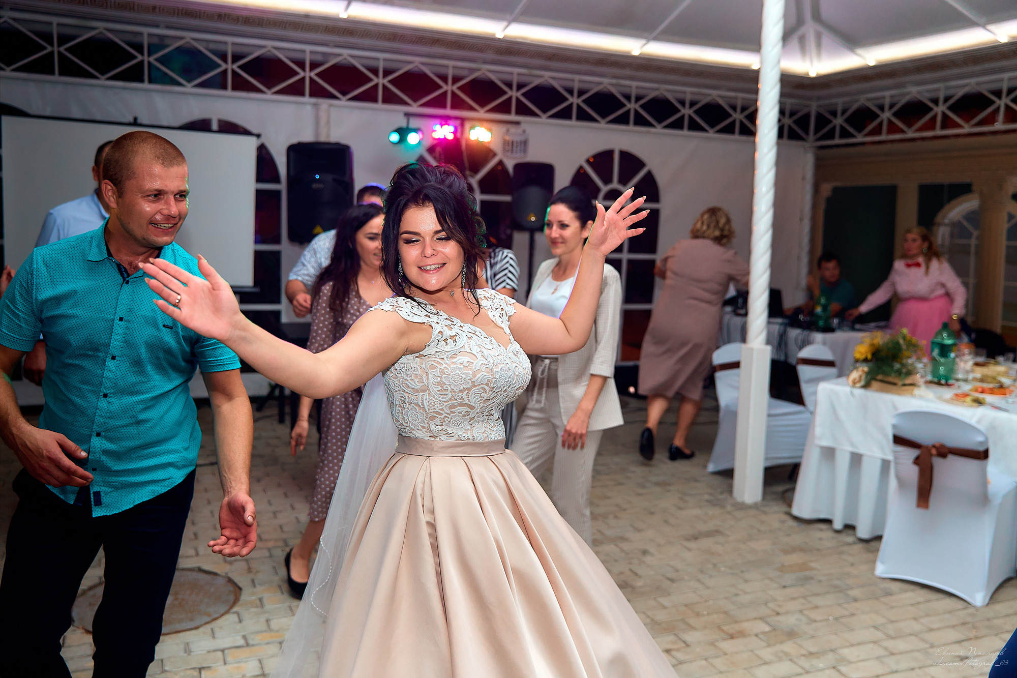 Виталий и Оксана. Свадебный фотограф в Тольятти Жигулевске и Самаре Пономарев Евгений