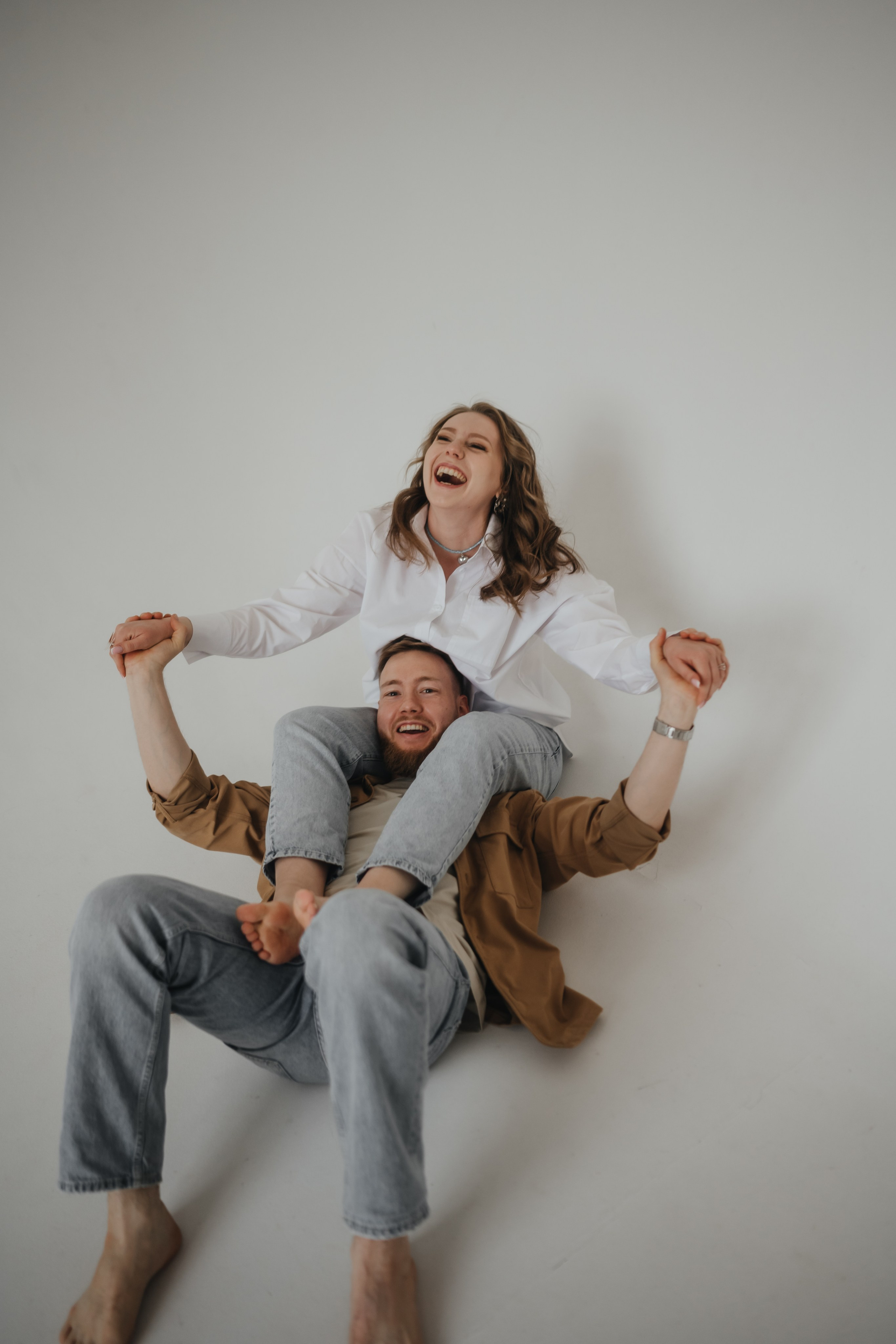 Love Story фотосессия в студии. Свадебный и семейный фотограф и видеограф, Крым, Москва, Санкт -Петербург