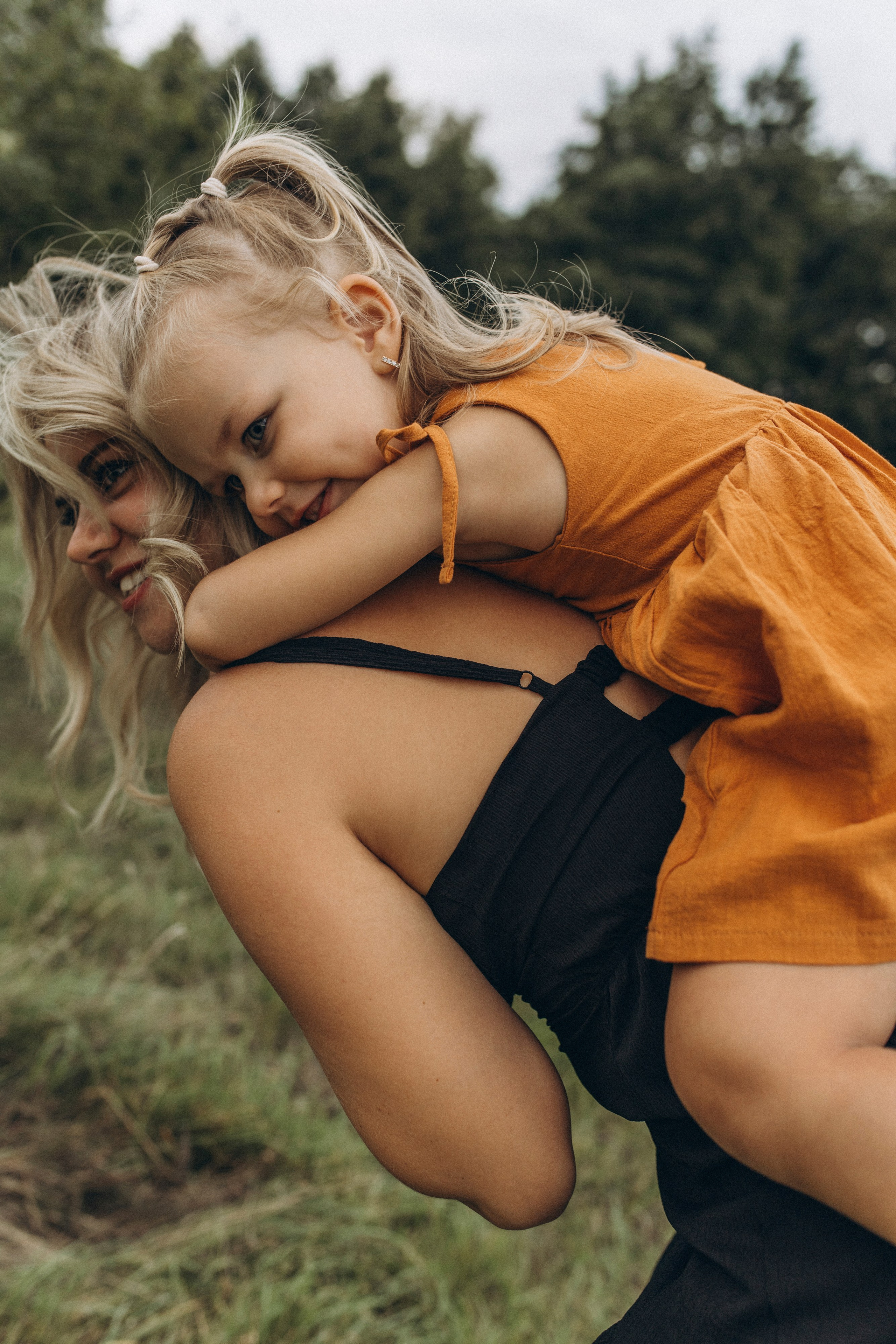 Летняя история Насти и Полины. Семейный и детский фотограф Башкатова Дарья Старый Оскол