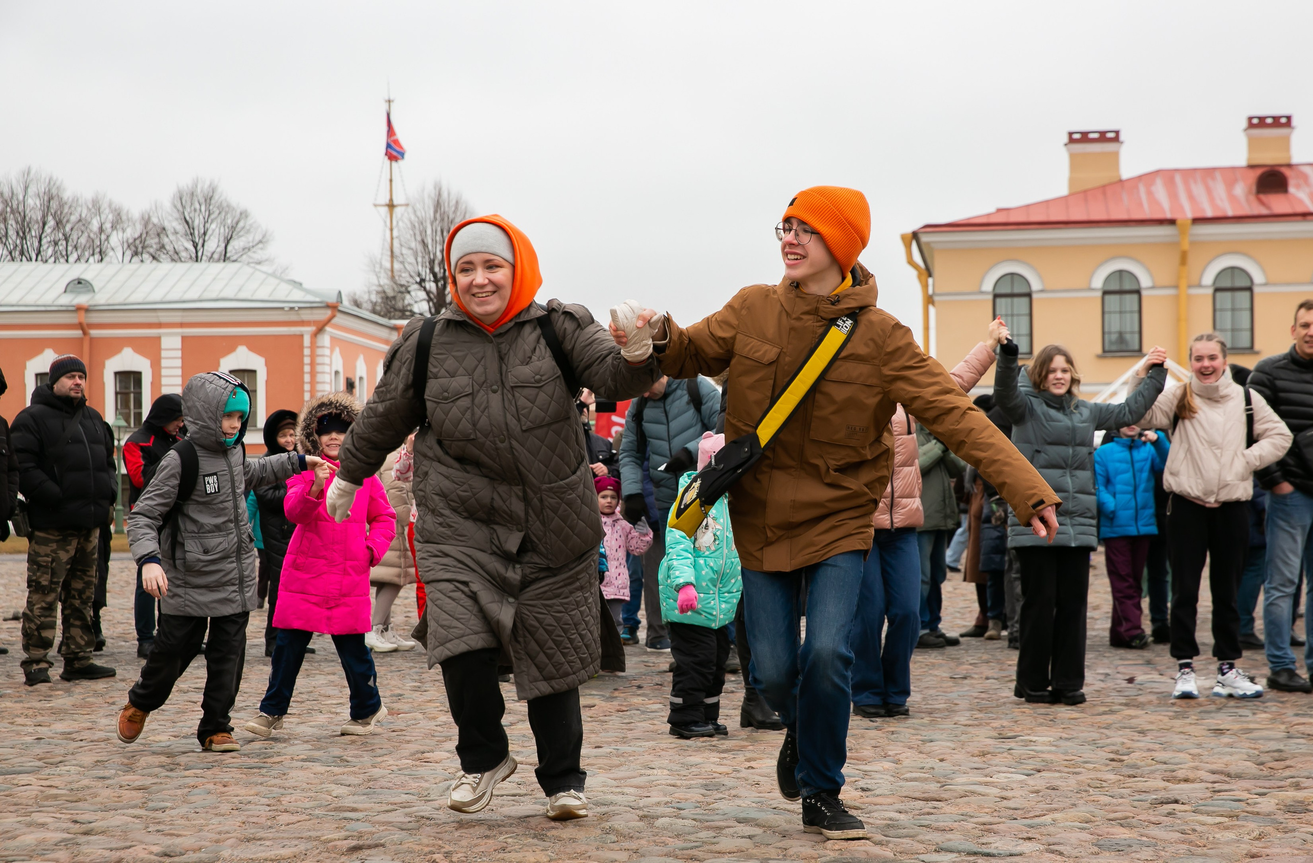 Масленица 2024 Петропавловская крепость. Семейный и портретный фотограф в Санкт-Петербурге Ольга Станкова