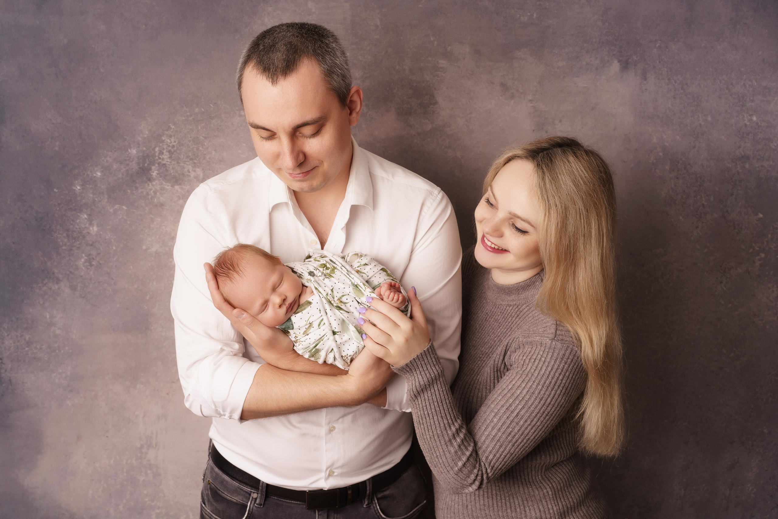 Семейные фотосессии с новорожденными | Трогательные кадры малышей и их близких в Москве и МО. Фотосессия новорожденных в Москве и Московской области | Профессиональный фотограф newborn — Татьяна Иванова