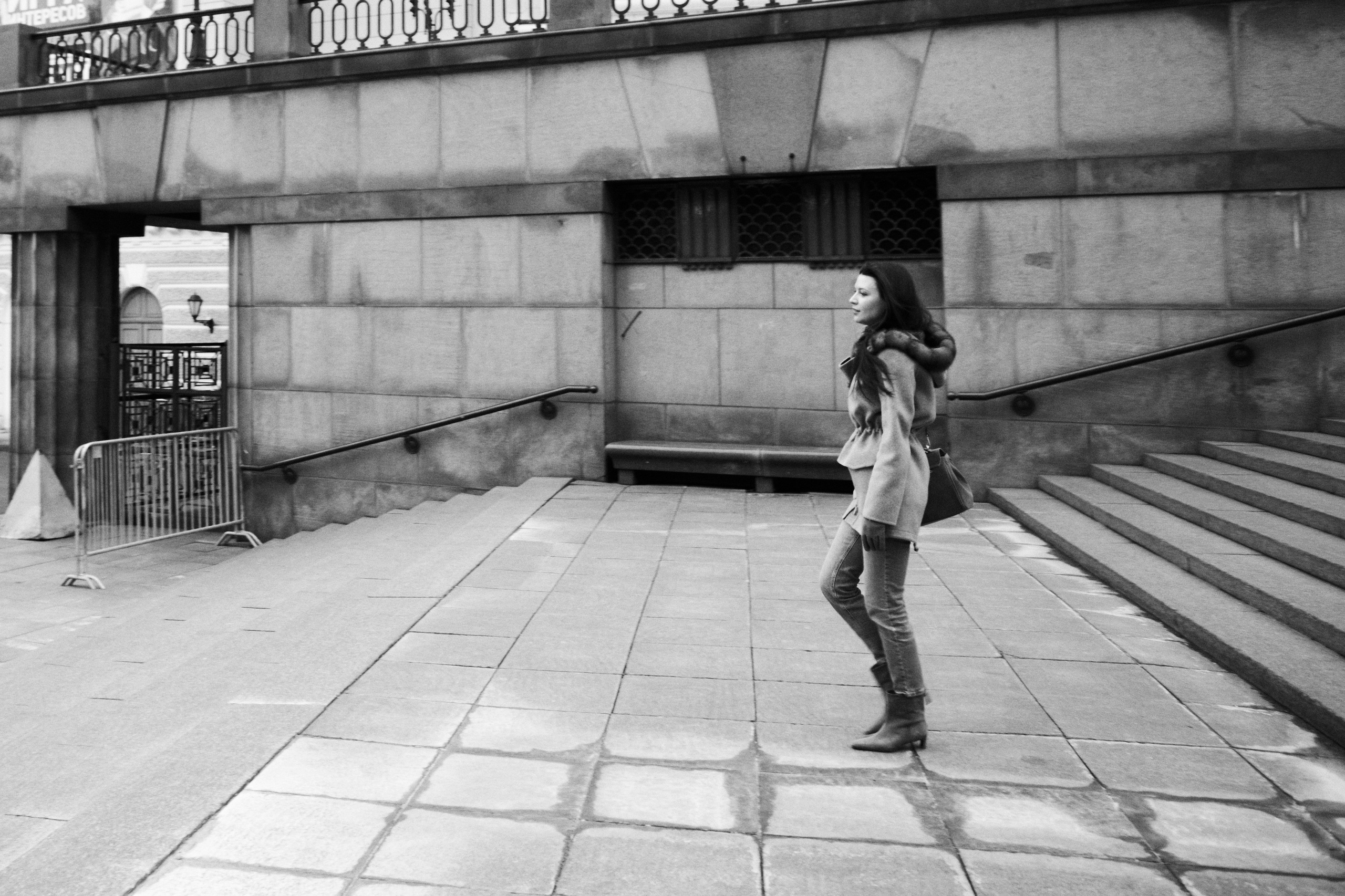 Прогулочная фотосессия по Москве по Неглинной. Анна Потявина. Фотограф Москва