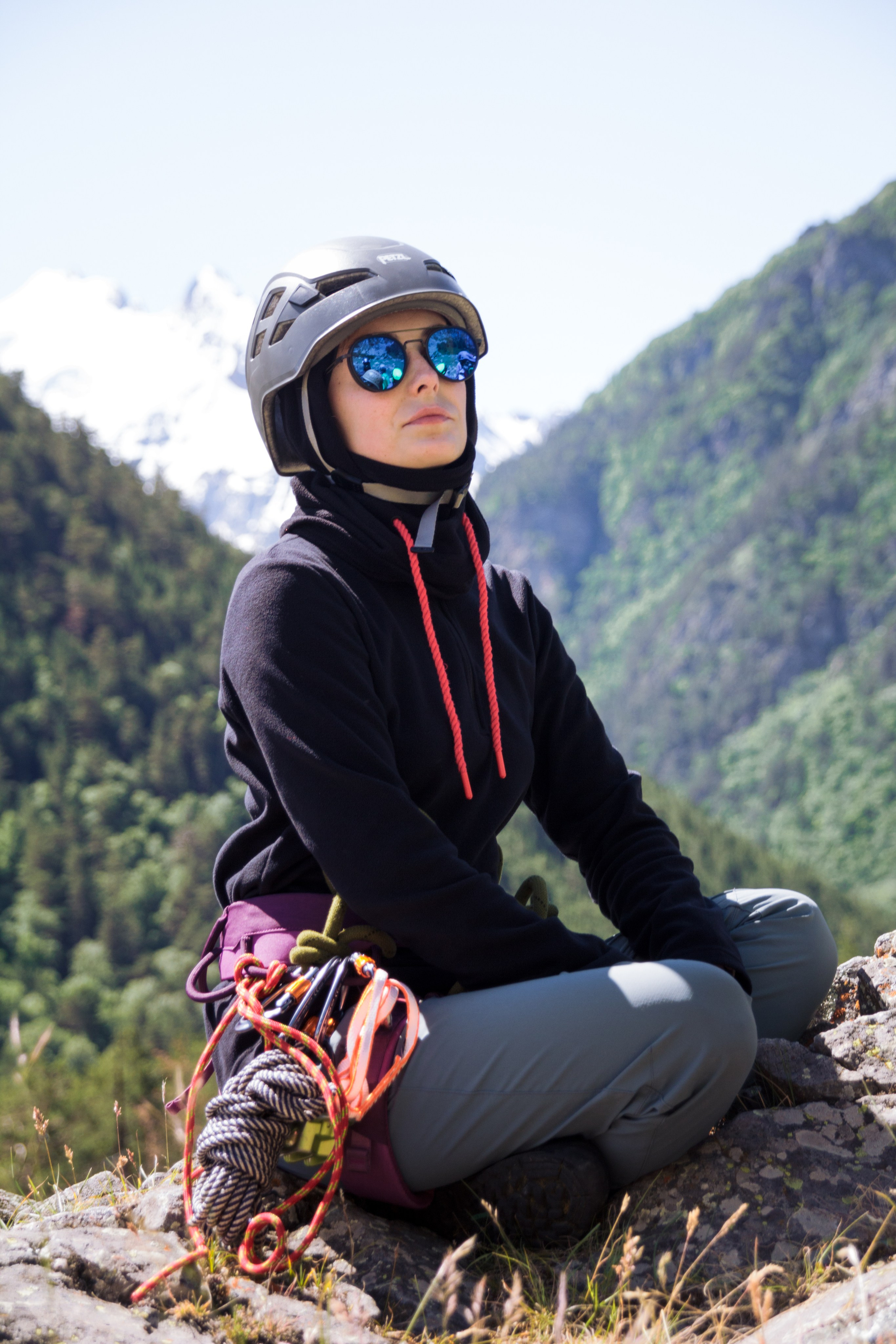 Тренировка на скалах в альплагере (Пример съемки). Фотограф Котий Даниил