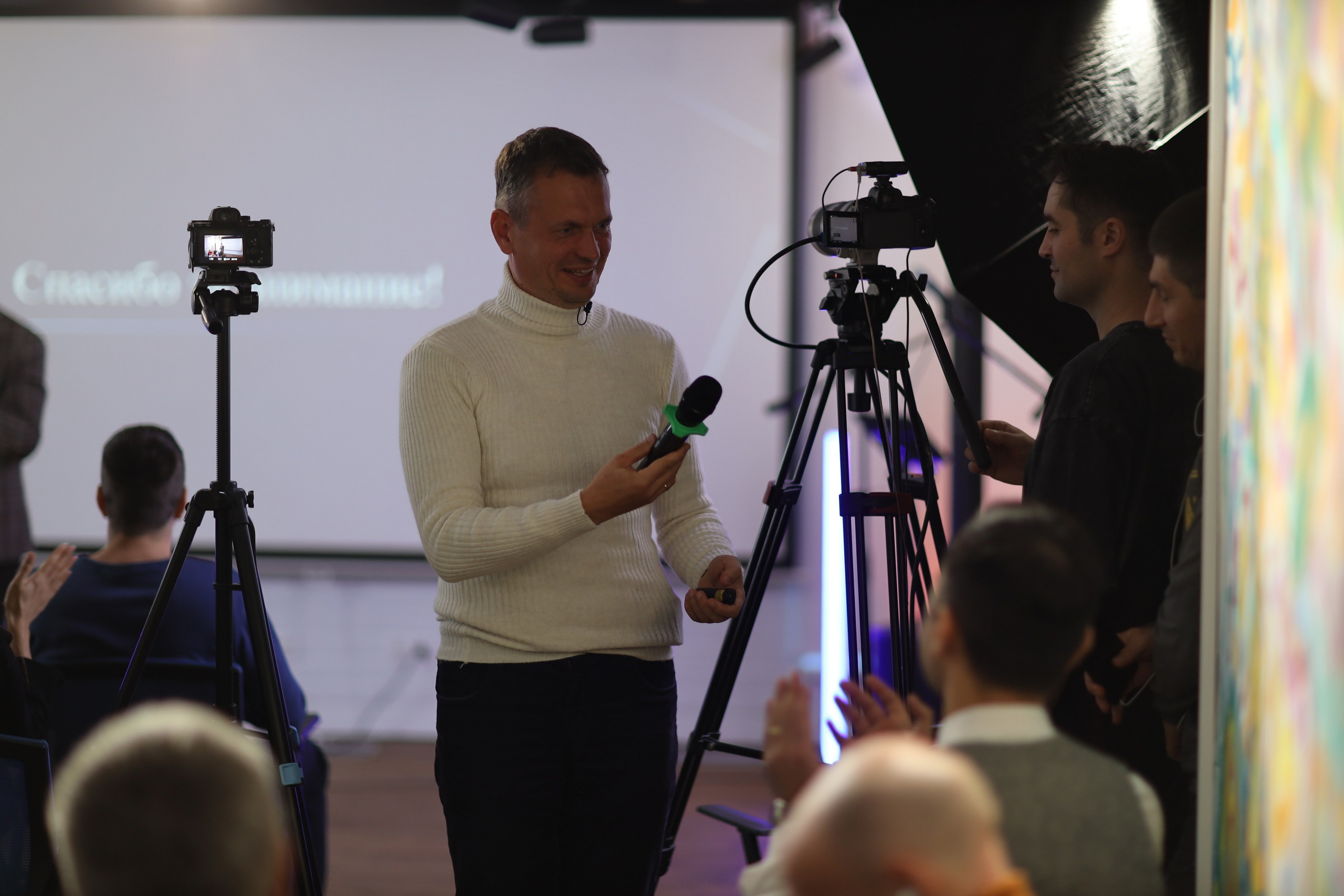 МастерМайнд 1.2. Съемка в студии под ваш запрос, студийные съемки, фотографии архитектурных объектов — Александр Евстигнеев — фотограф Москва