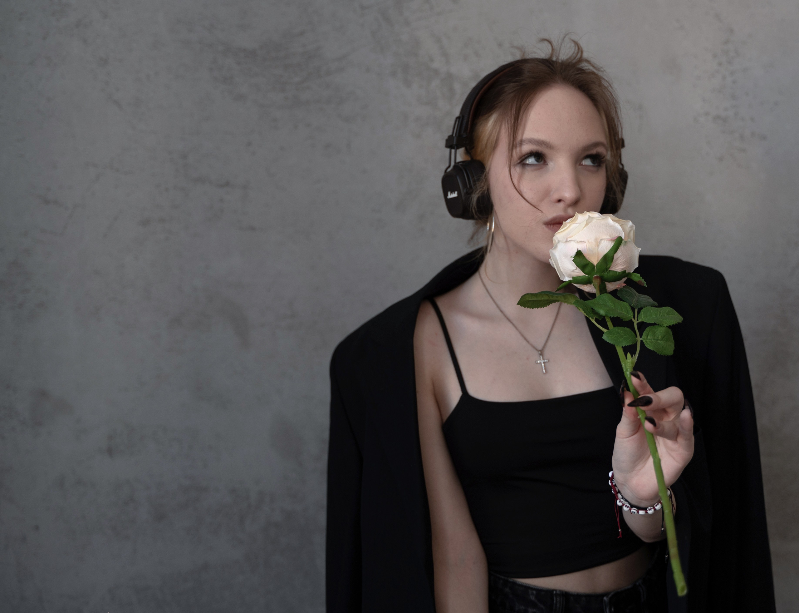 Женская фотосессия в студии в Москве. Портретный фотограф в Москве Казьмина Олеся